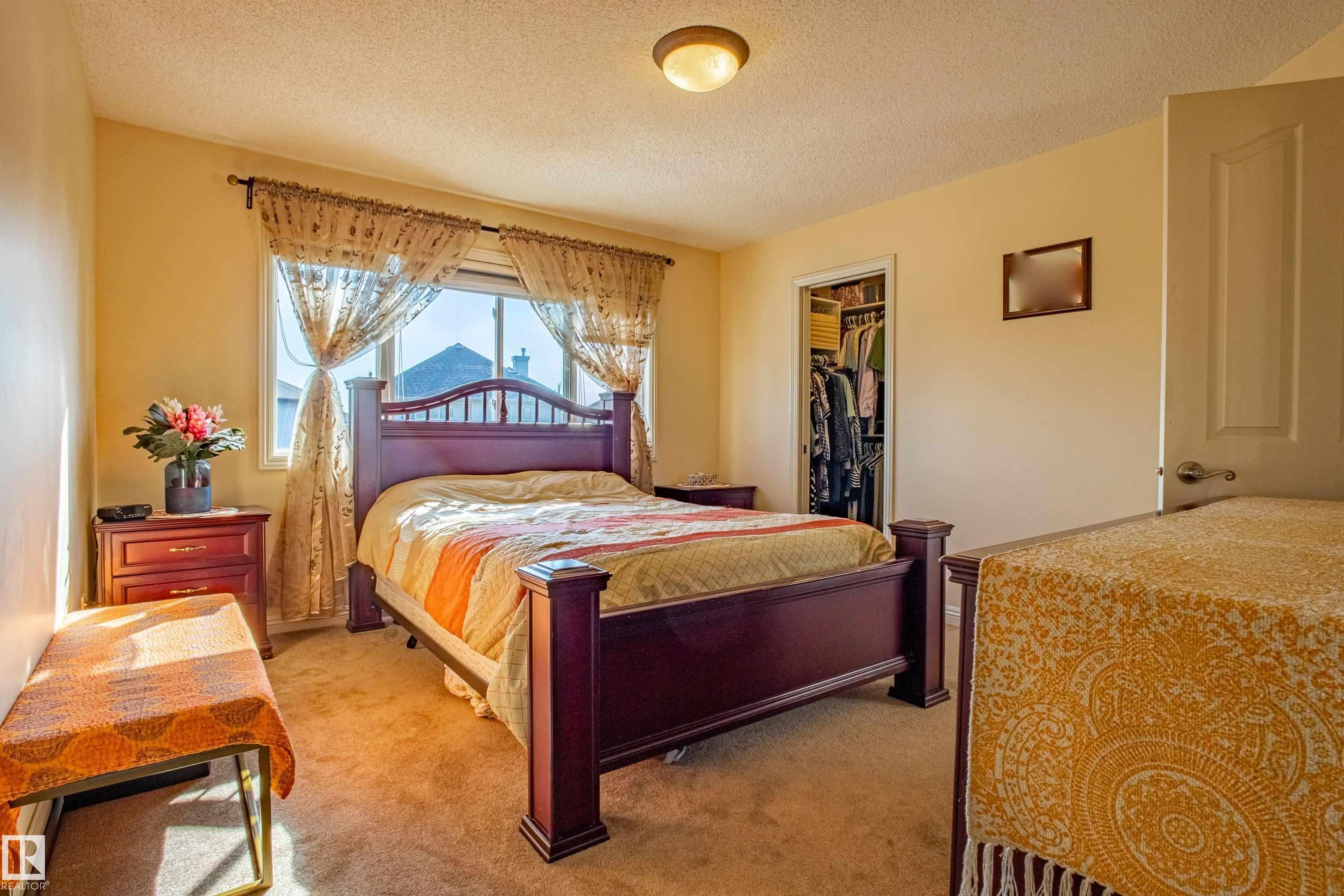 Photo 14 at 1119 114 Street SW, Rutherford, Edmonton