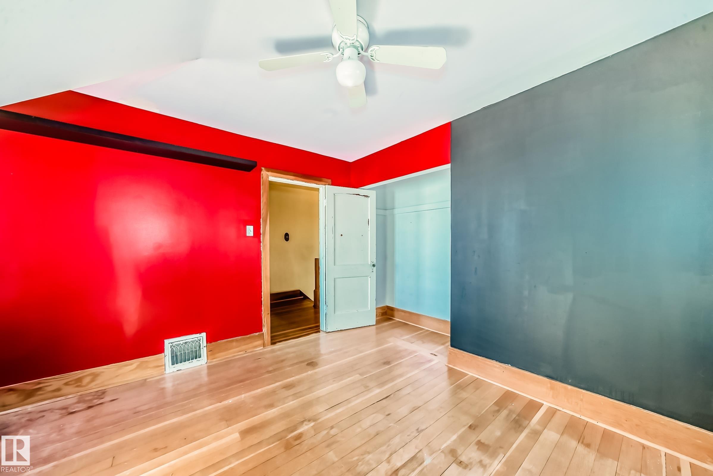 Photo 28 at 449 Jennifer Heil Way, None, Spruce Grove