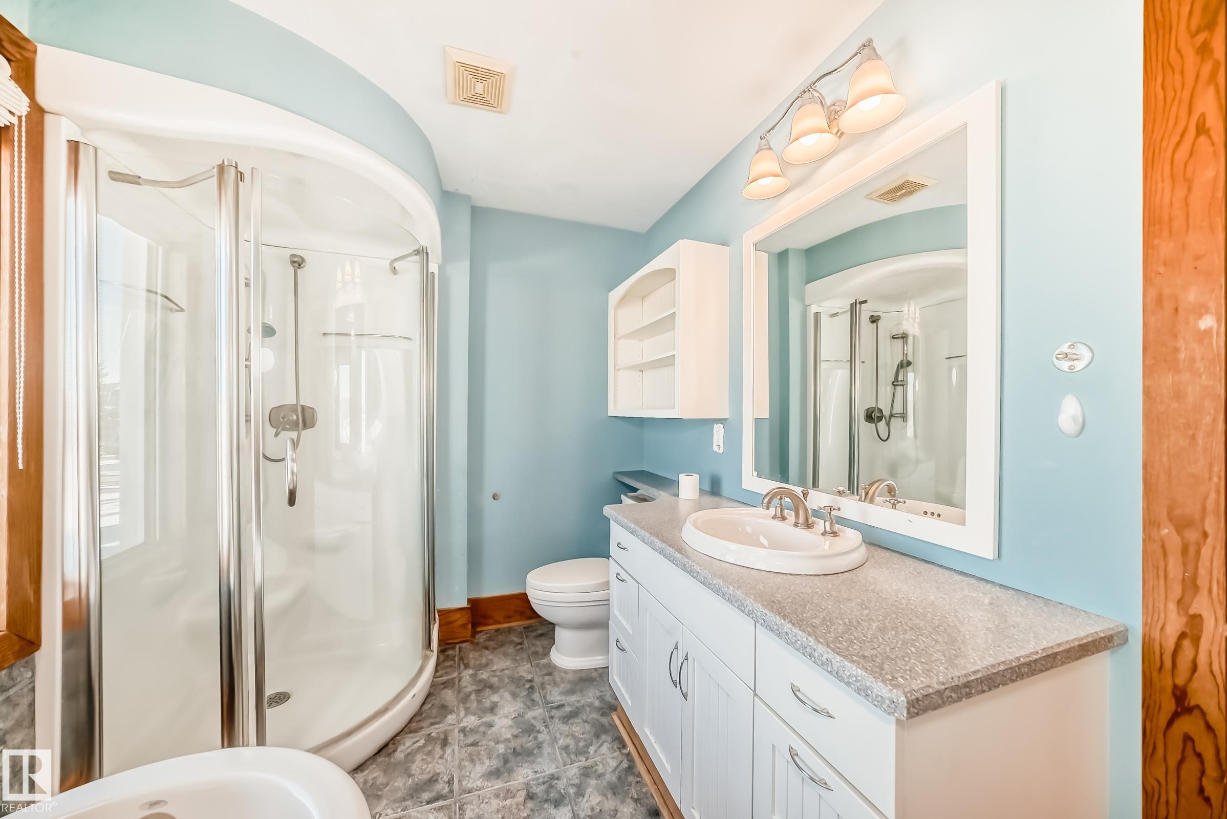 Photo 36 at 449 Jennifer Heil Way, None, Spruce Grove