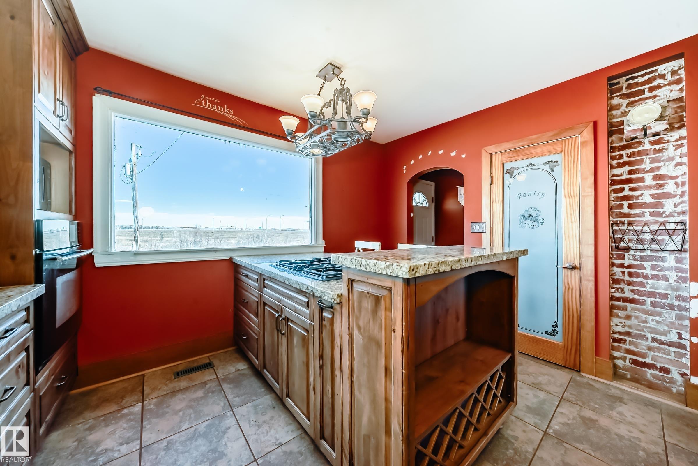 Photo 7 at 449 Jennifer Heil Way, None, Spruce Grove