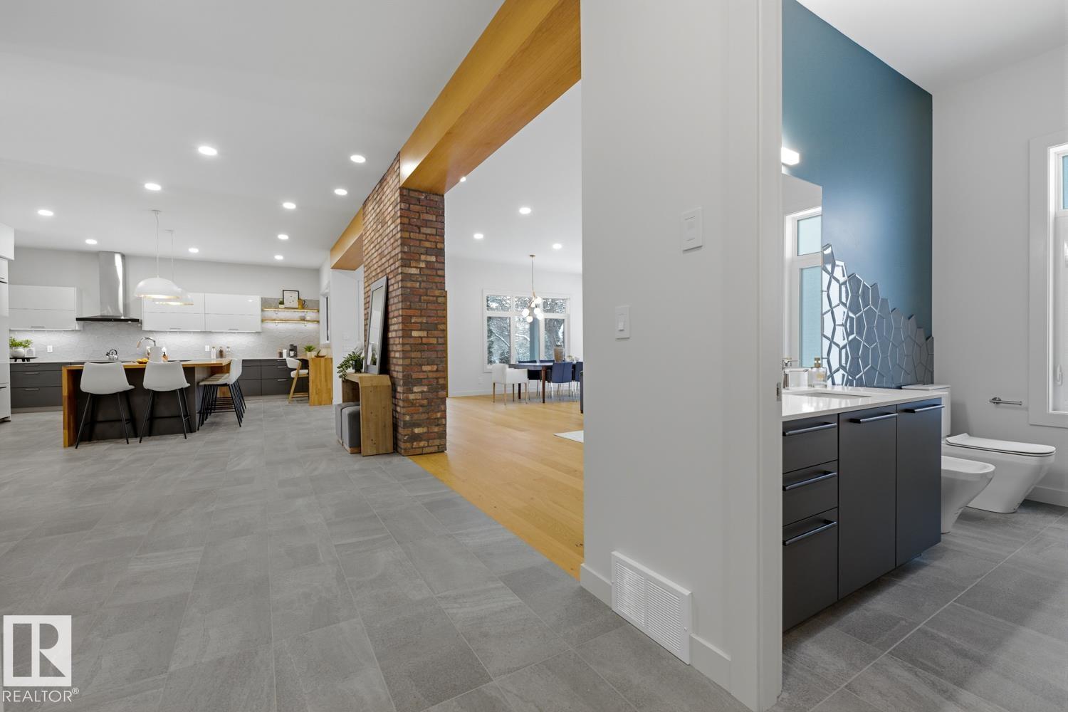 Photo 28 at 6619 123 Street NW, Grandview Heights, Edmonton