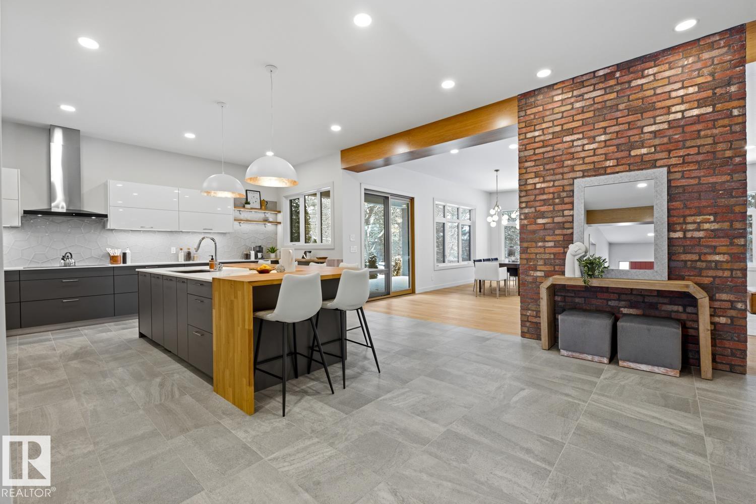 Photo 7 at 6619 123 Street NW, Grandview Heights, Edmonton