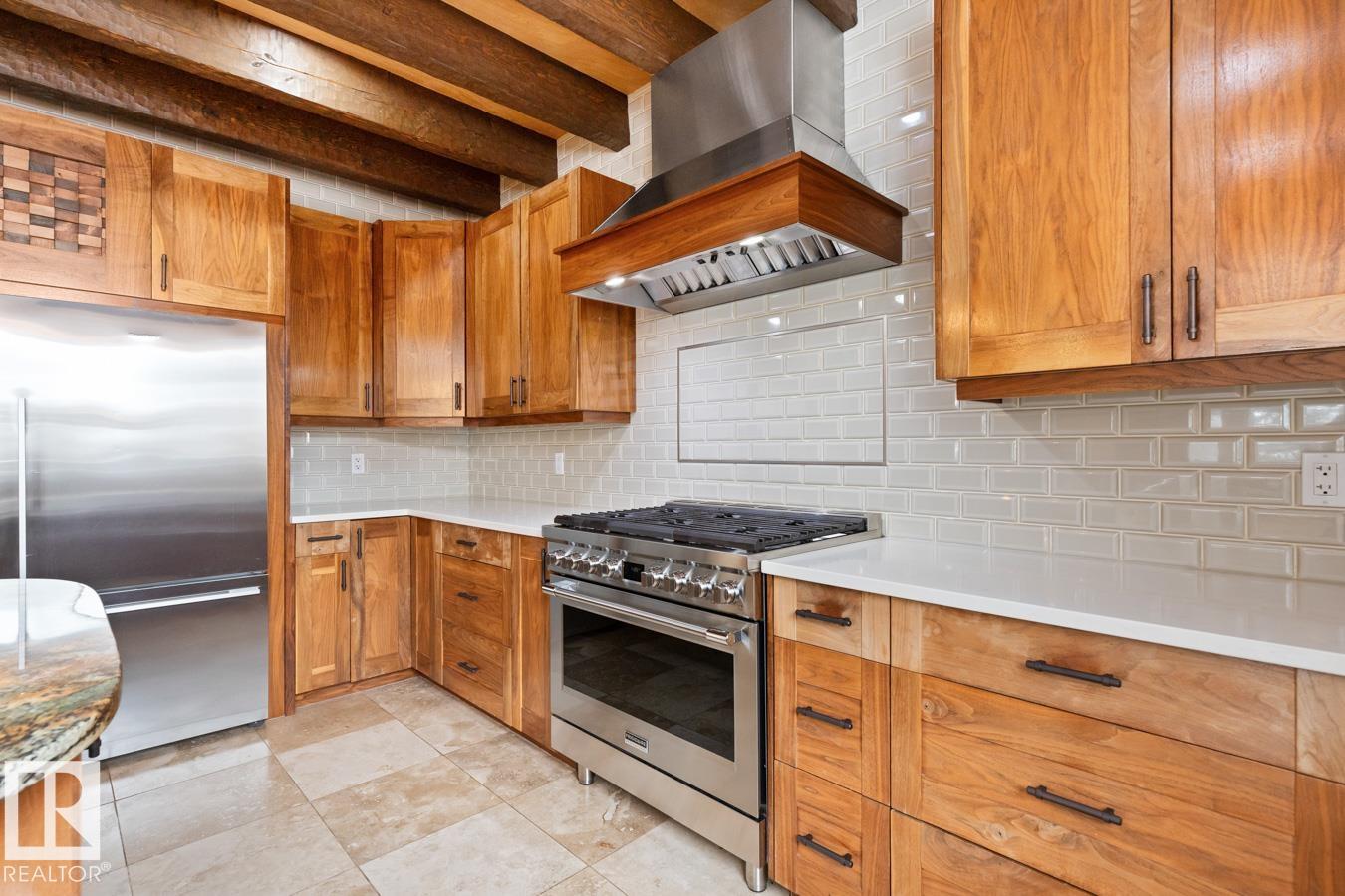 Photo 13 at 2 - 53221 Rge Road 223, Queensdale Place South, Rural Strathcona County