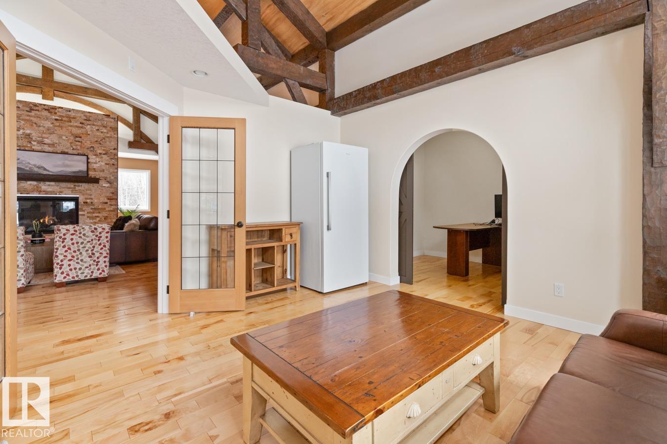 Photo 20 at 2 - 53221 Rge Road 223, Queensdale Place South, Rural Strathcona County