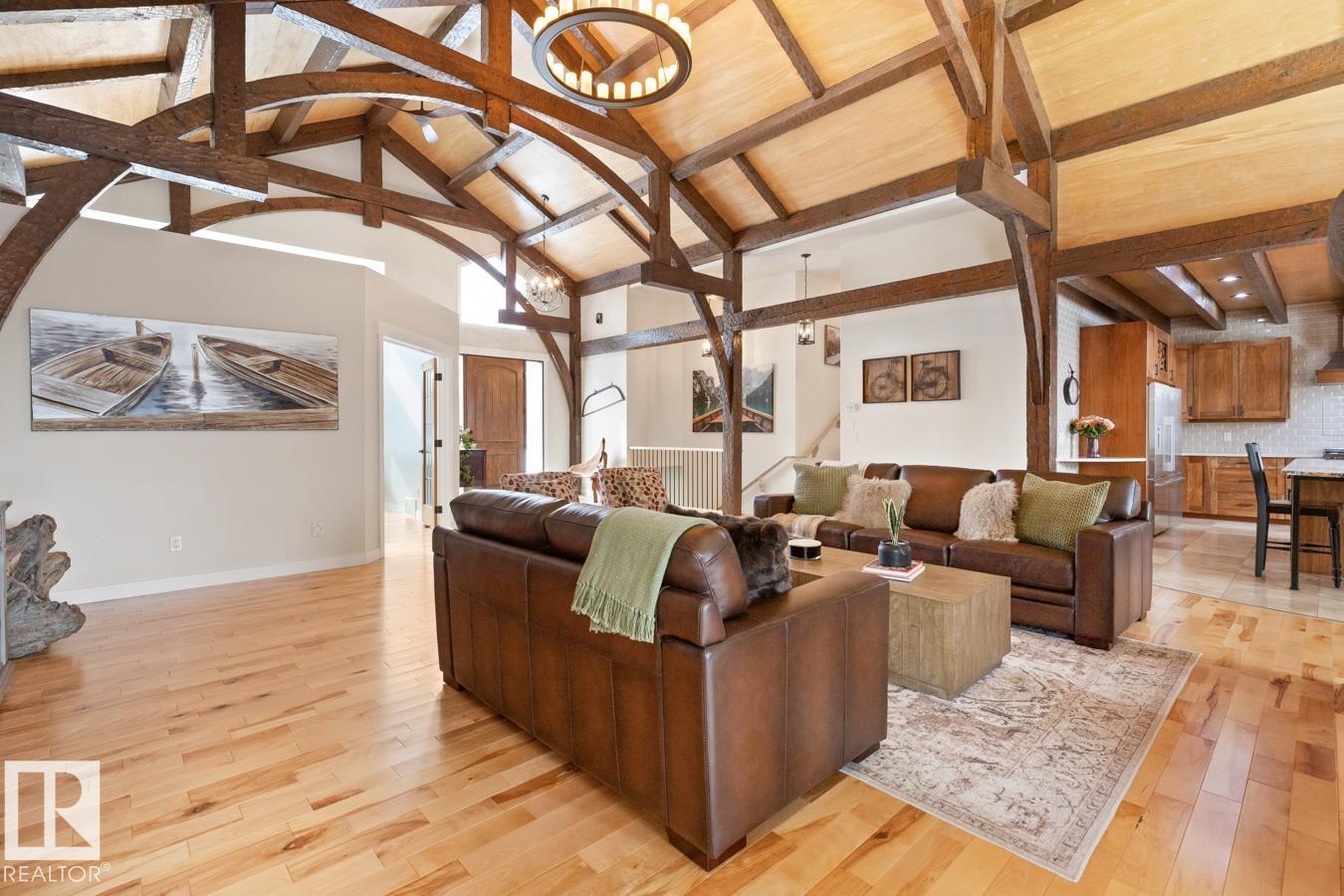 Photo 8 at 2 - 53221 Rge Road 223, Queensdale Place South, Rural Strathcona County