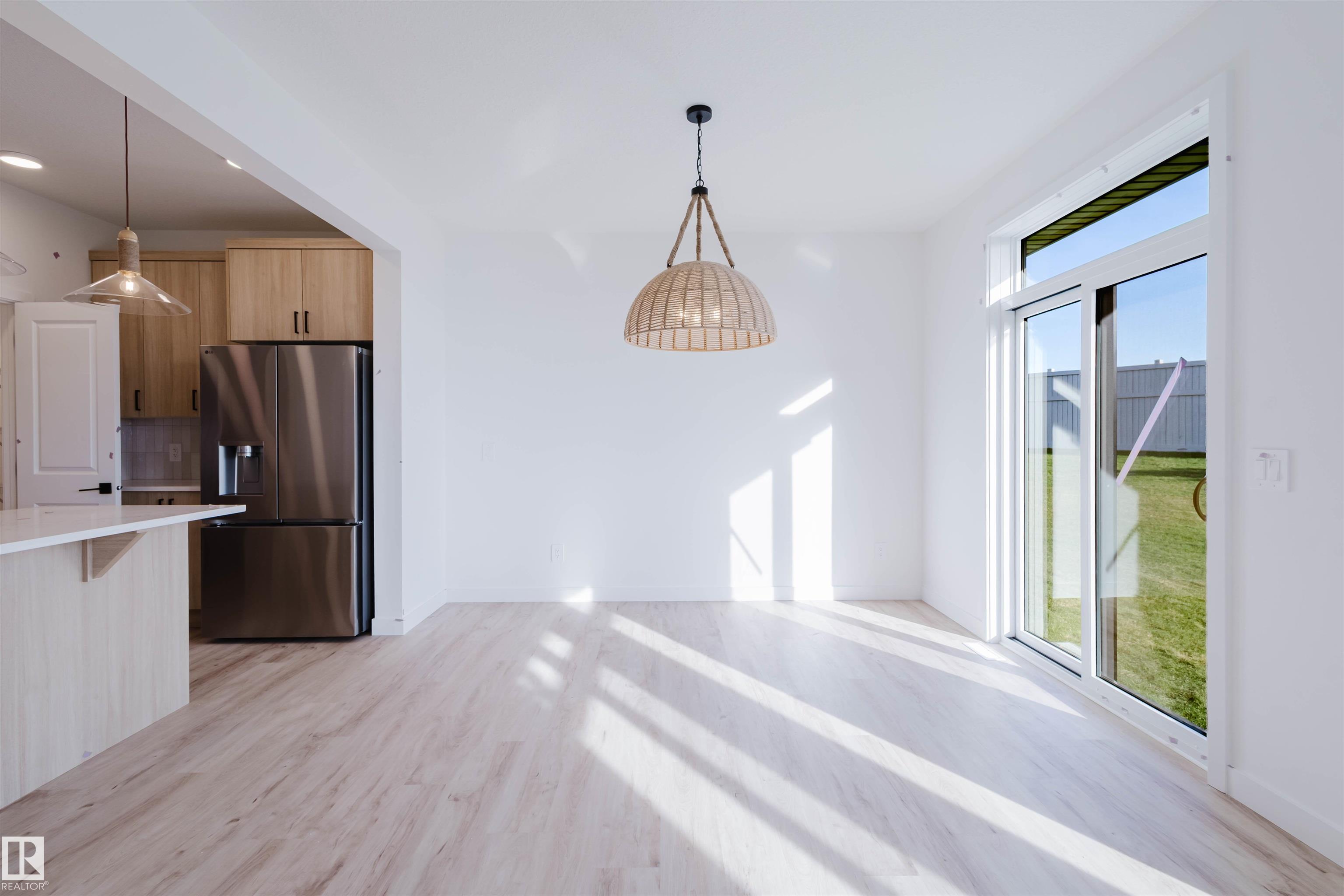 Photo 15 at 41 Chartres Close, Chérot, St. Albert