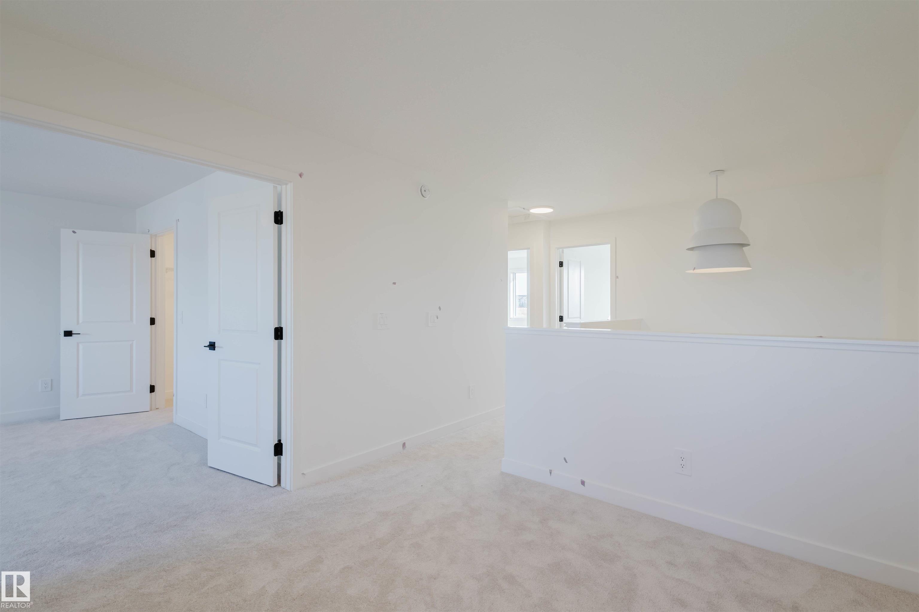 Photo 23 at 41 Chartres Close, Chérot, St. Albert