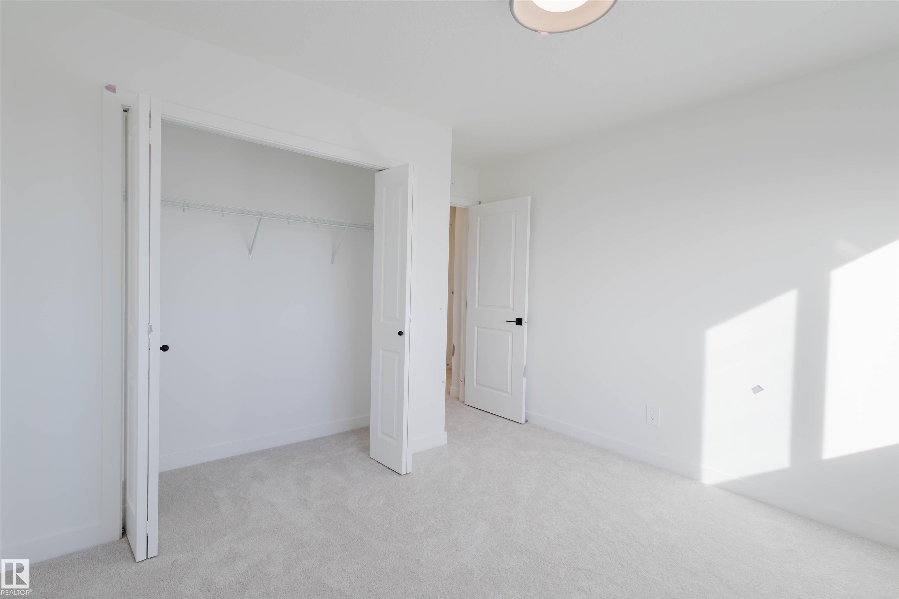 Photo 26 at 41 Chartres Close, Chérot, St. Albert