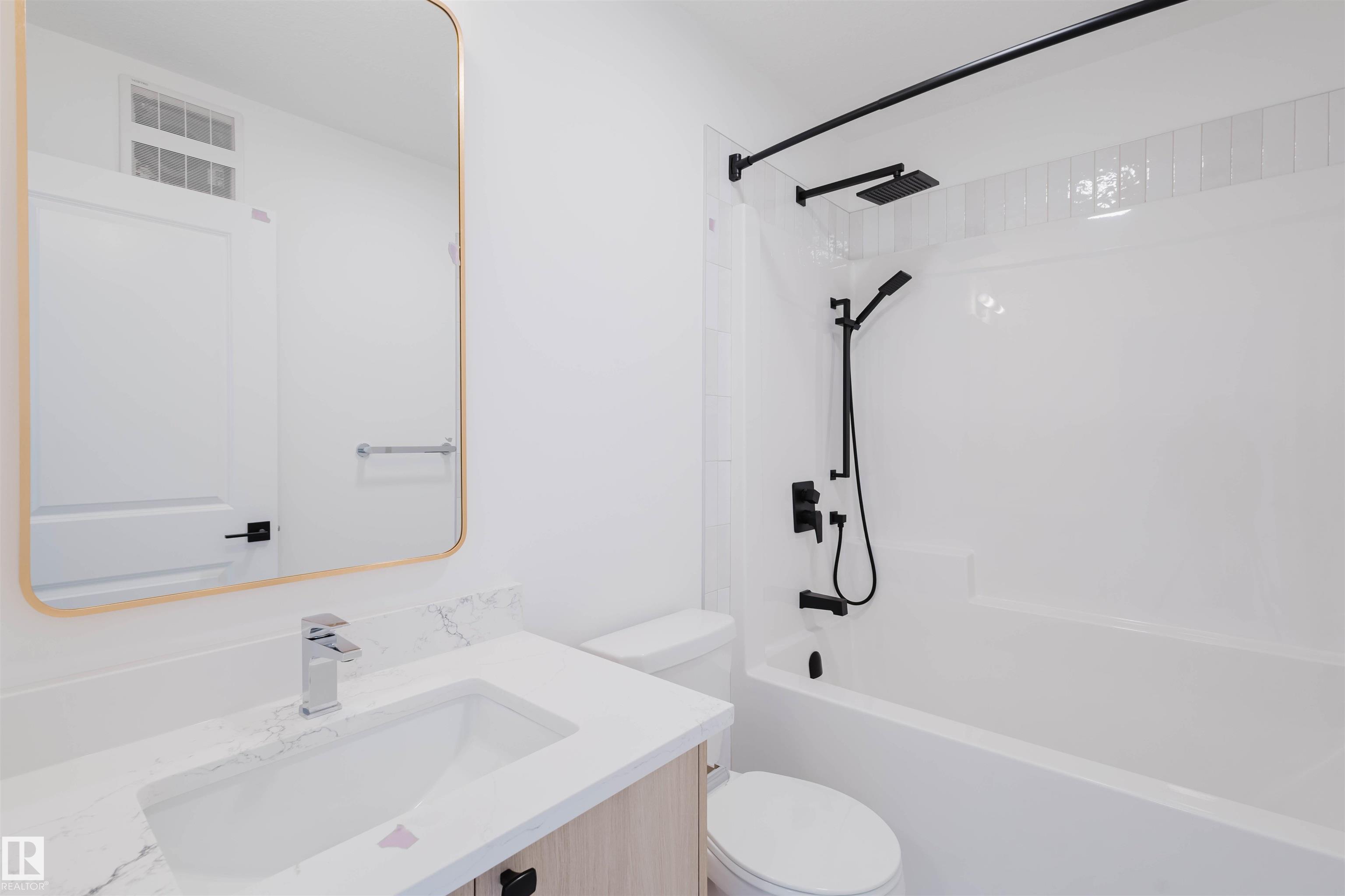 Photo 29 at 41 Chartres Close, Chérot, St. Albert