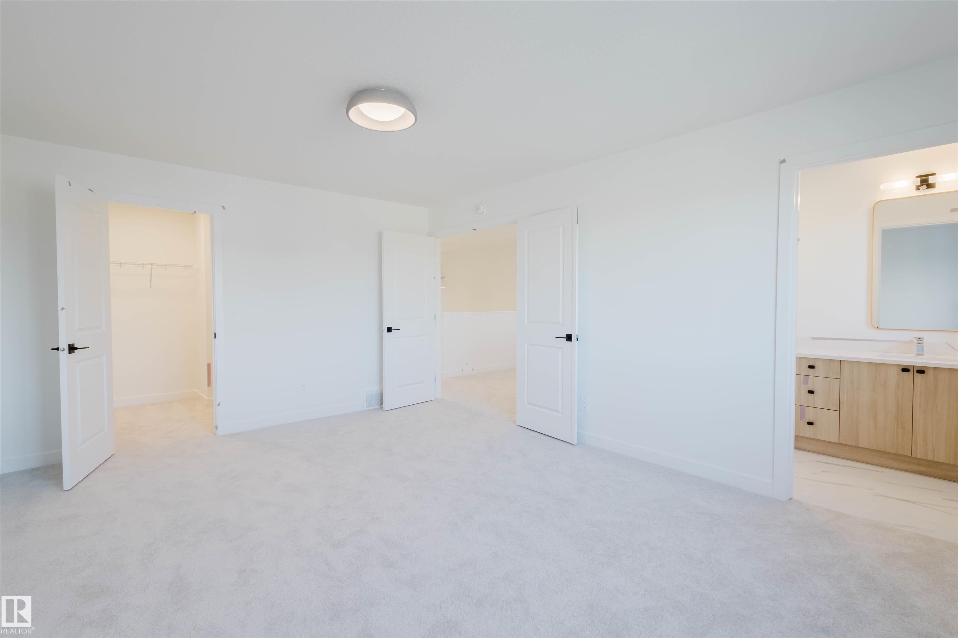 Photo 36 at 41 Chartres Close, Chérot, St. Albert