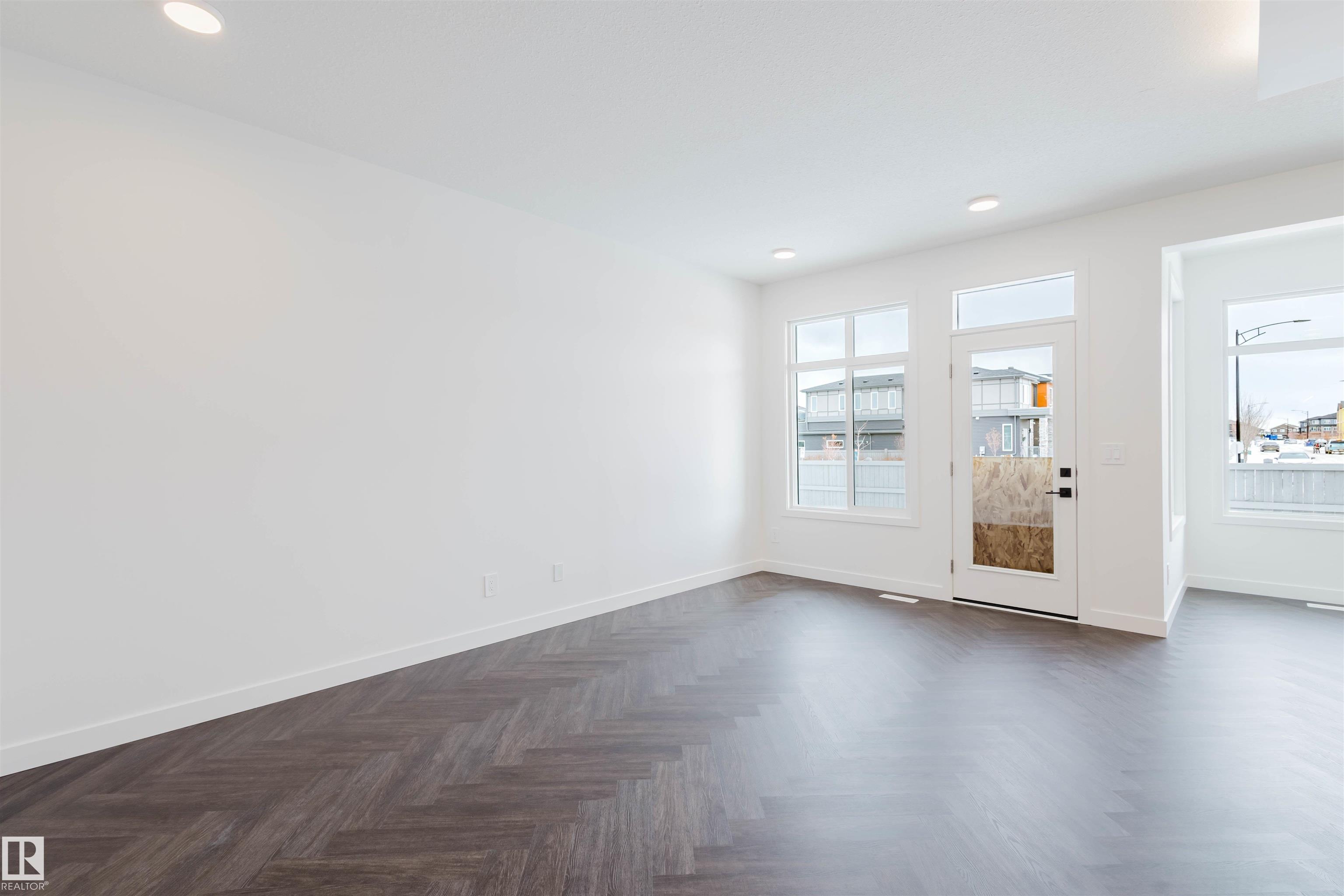 Photo 13 at 4116 208 Street NW, Edgemont, Edmonton