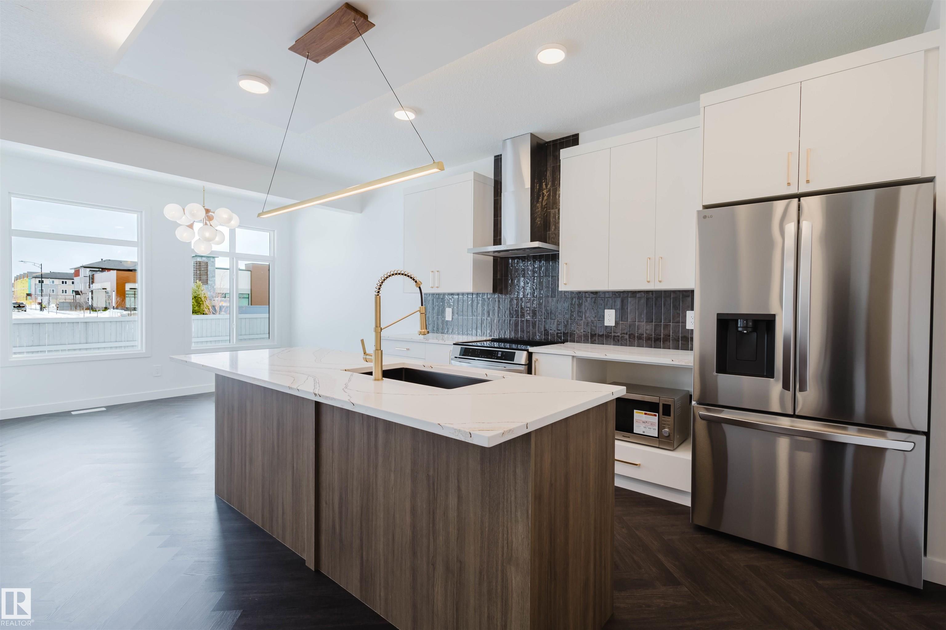 Picture for 4116 208 ST NW