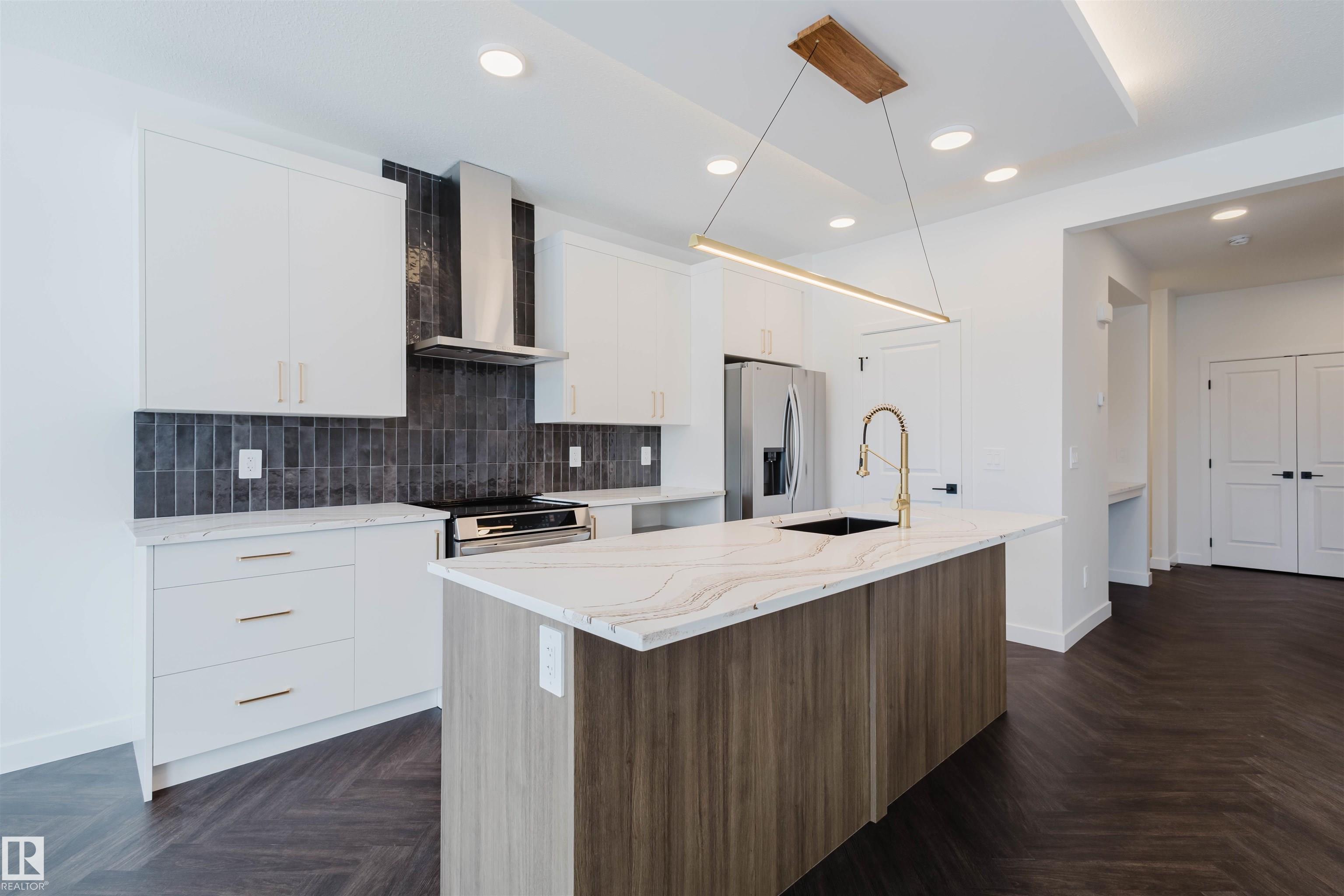 Picture for 4116 208 ST NW