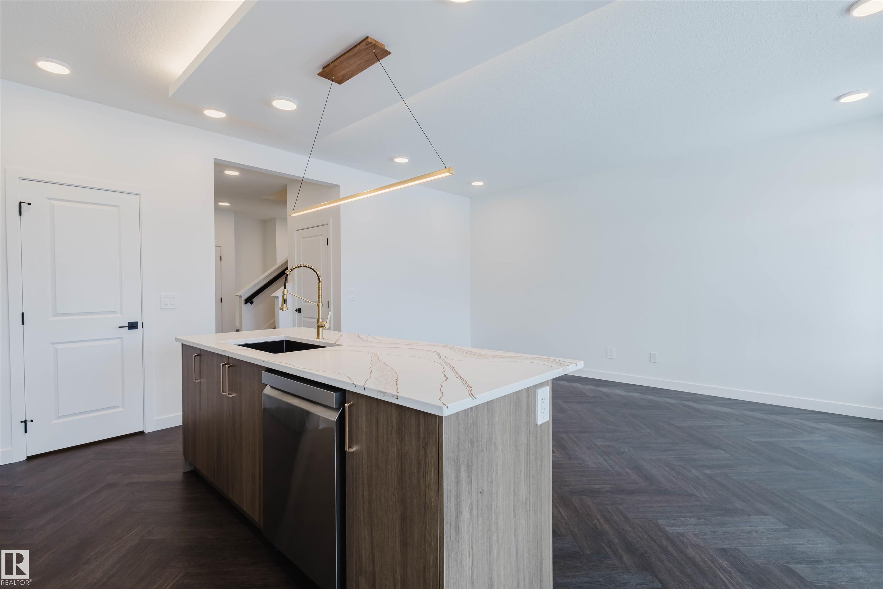 Photo 10 at 4116 208 Street NW, Edgemont, Edmonton