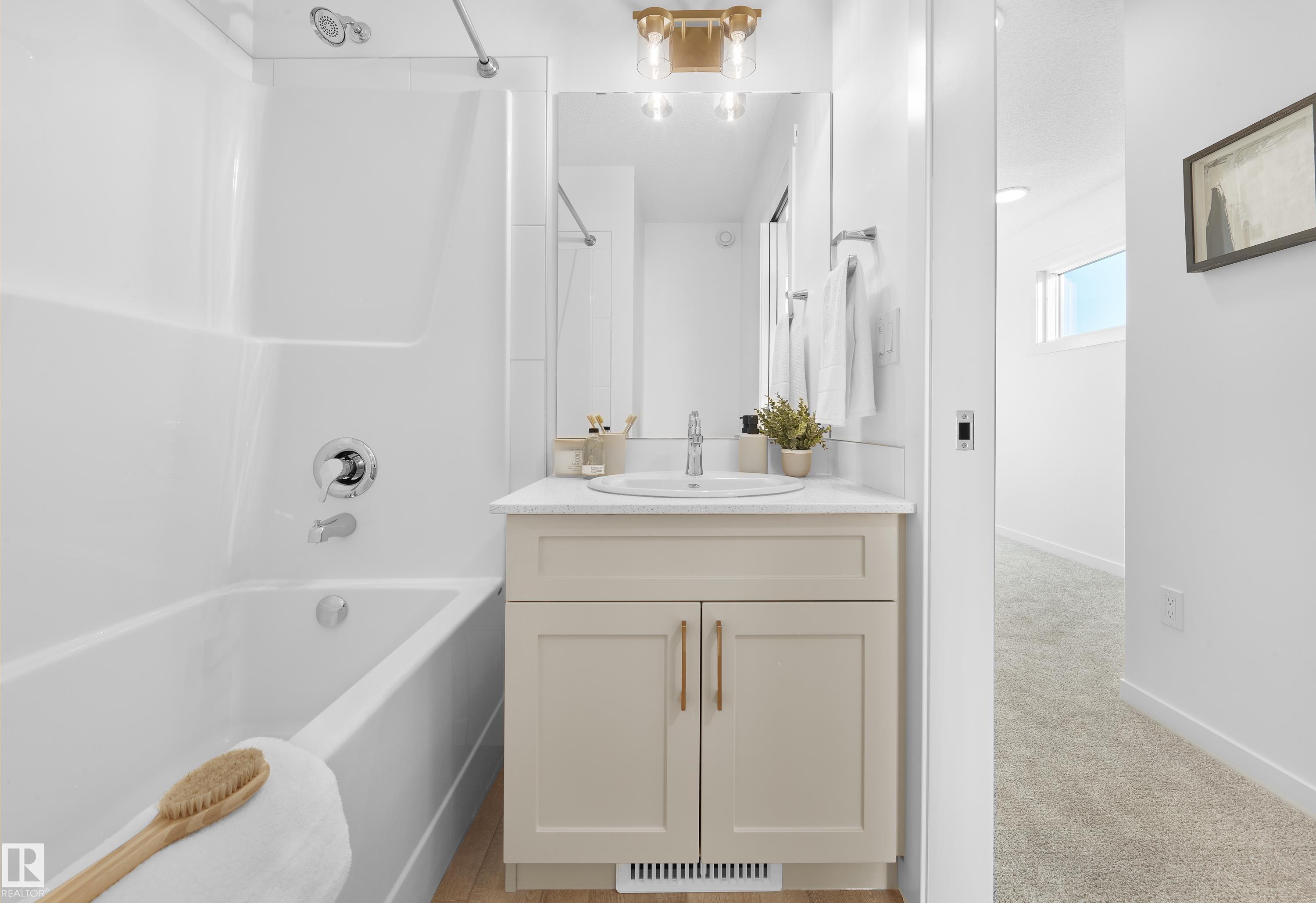 Photo 9 at 3 18636 18 Avenue NW, River's Edge, Edmonton