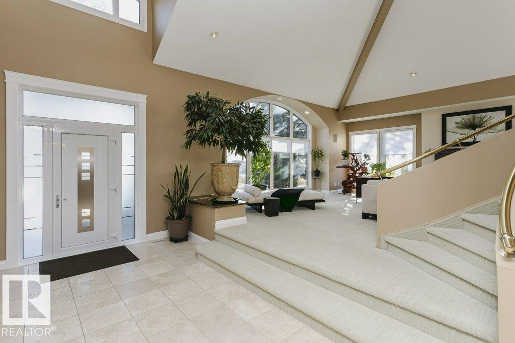 Photo 11 at 11 Wellington Crescent NW, Glenora, Edmonton