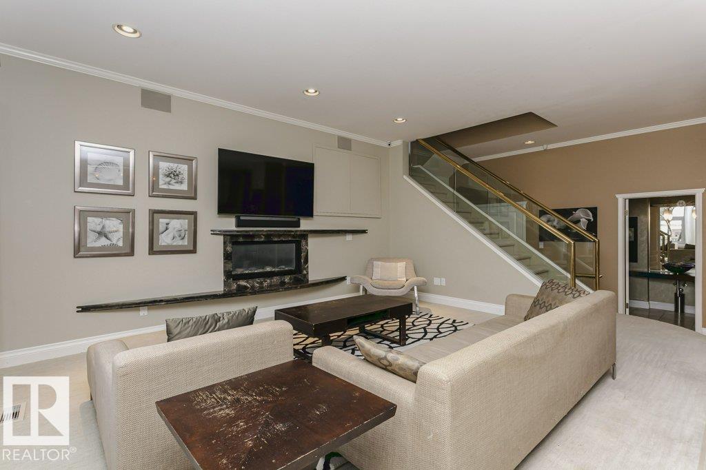 Photo 26 at 11 Wellington Crescent NW, Glenora, Edmonton