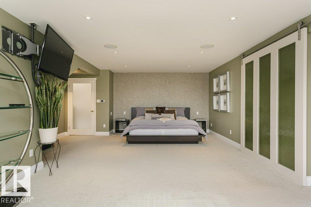 Photo 31 at 11 Wellington Crescent NW, Glenora, Edmonton