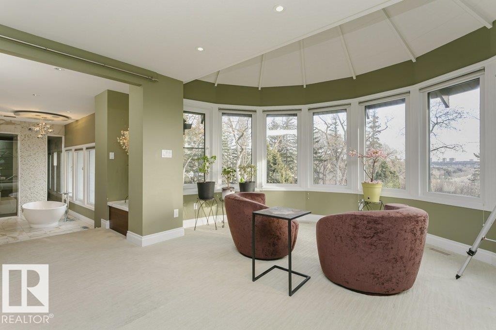 Photo 32 at 11 Wellington Crescent NW, Glenora, Edmonton