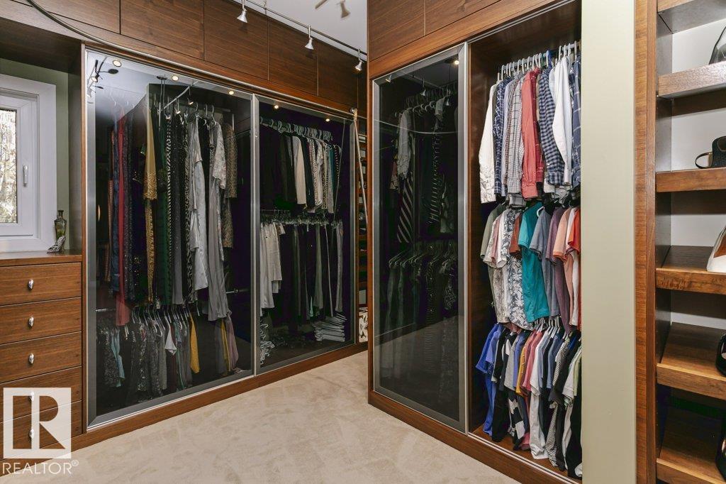 Photo 37 at 11 Wellington Crescent NW, Glenora, Edmonton