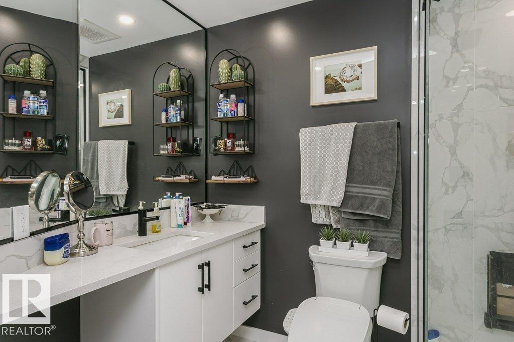 Photo 39 at 11 Wellington Crescent NW, Glenora, Edmonton