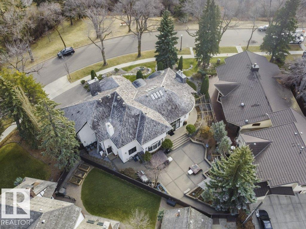 Photo 6 at 11 Wellington Crescent NW, Glenora, Edmonton