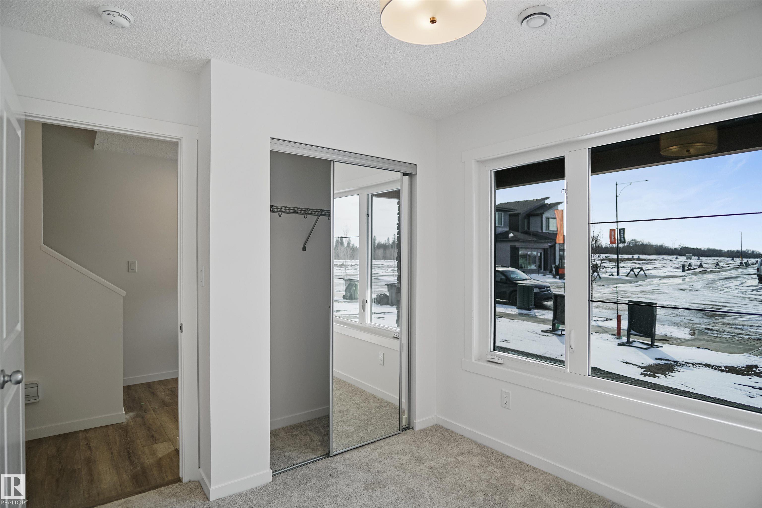 Photo 5 at 4205 Kinglet Drive NW, Kinglet Gardens, Edmonton