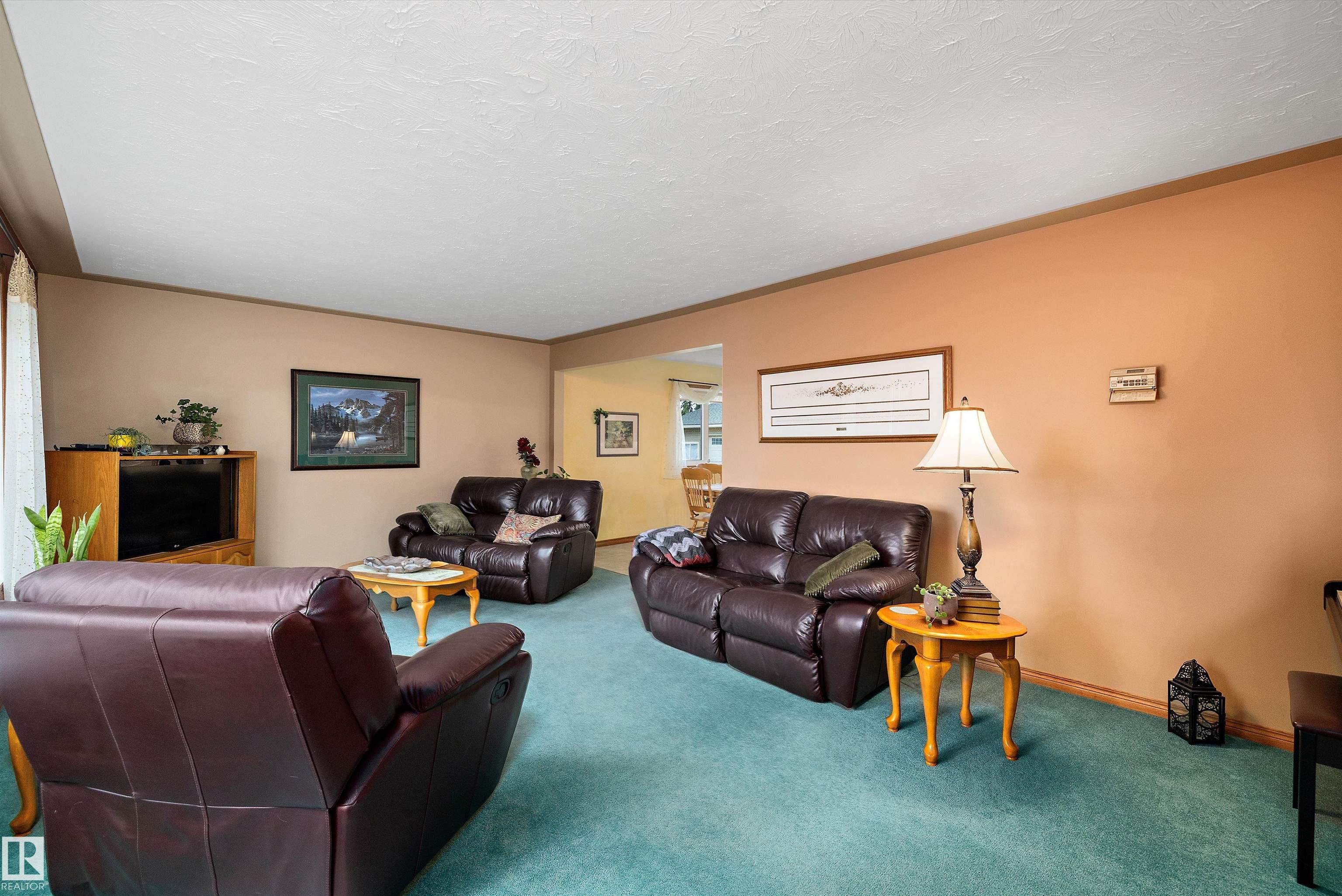 Photo 22 at 55518 Rge Road 250, None, Rural Sturgeon County