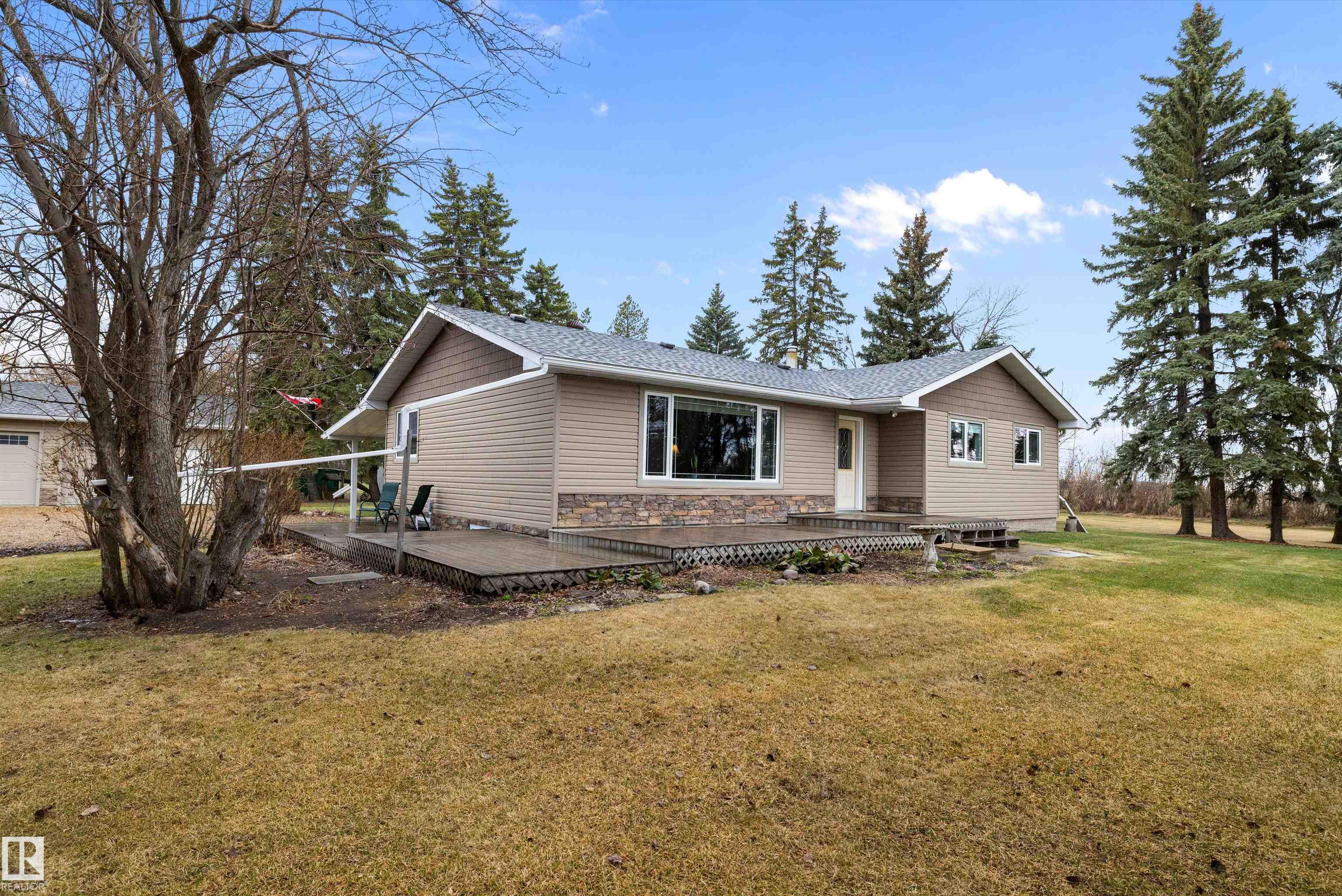 55518 Rge Road 250, None, Rural Sturgeon County