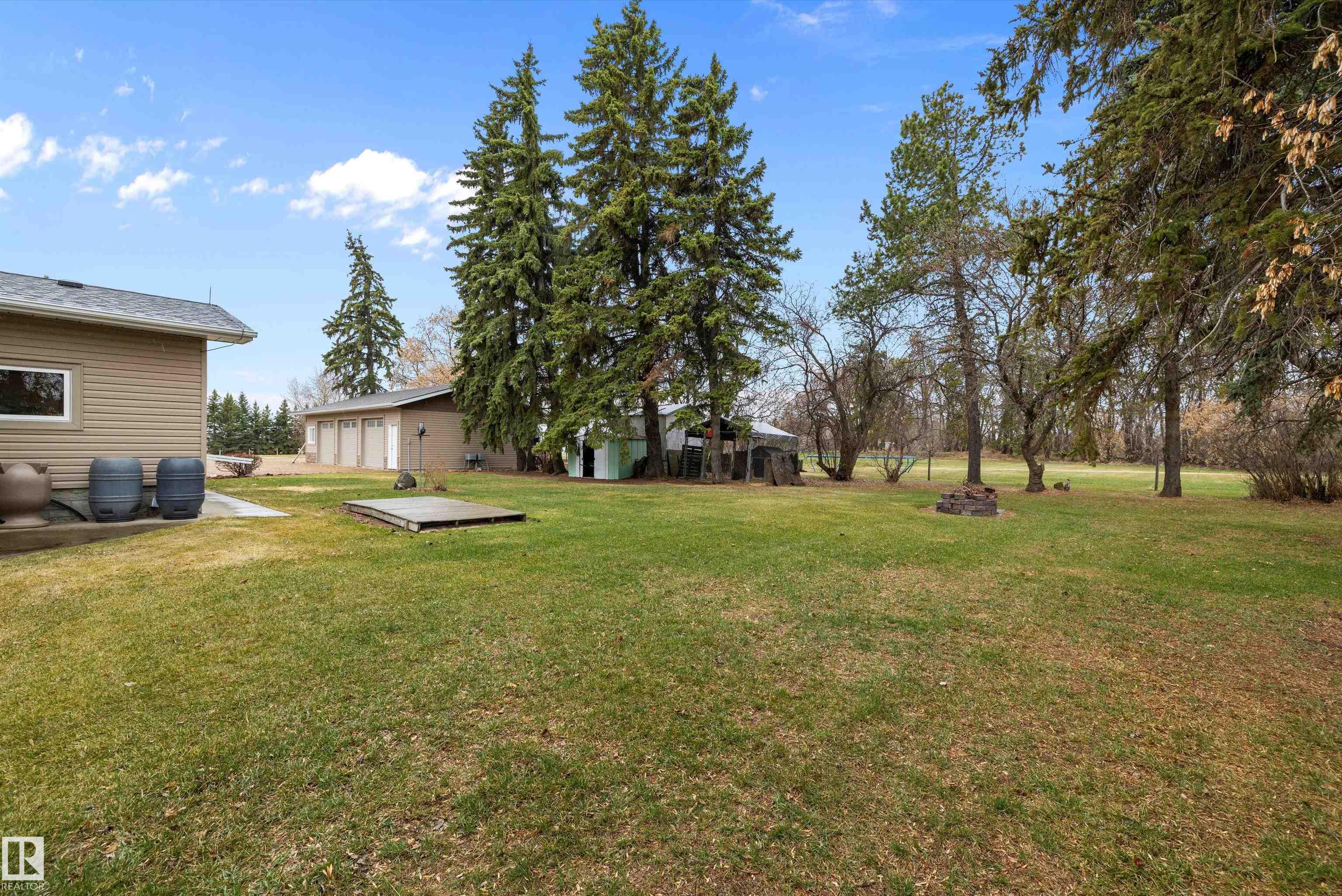 Photo 43 at 55518 Rge Road 250, None, Rural Sturgeon County