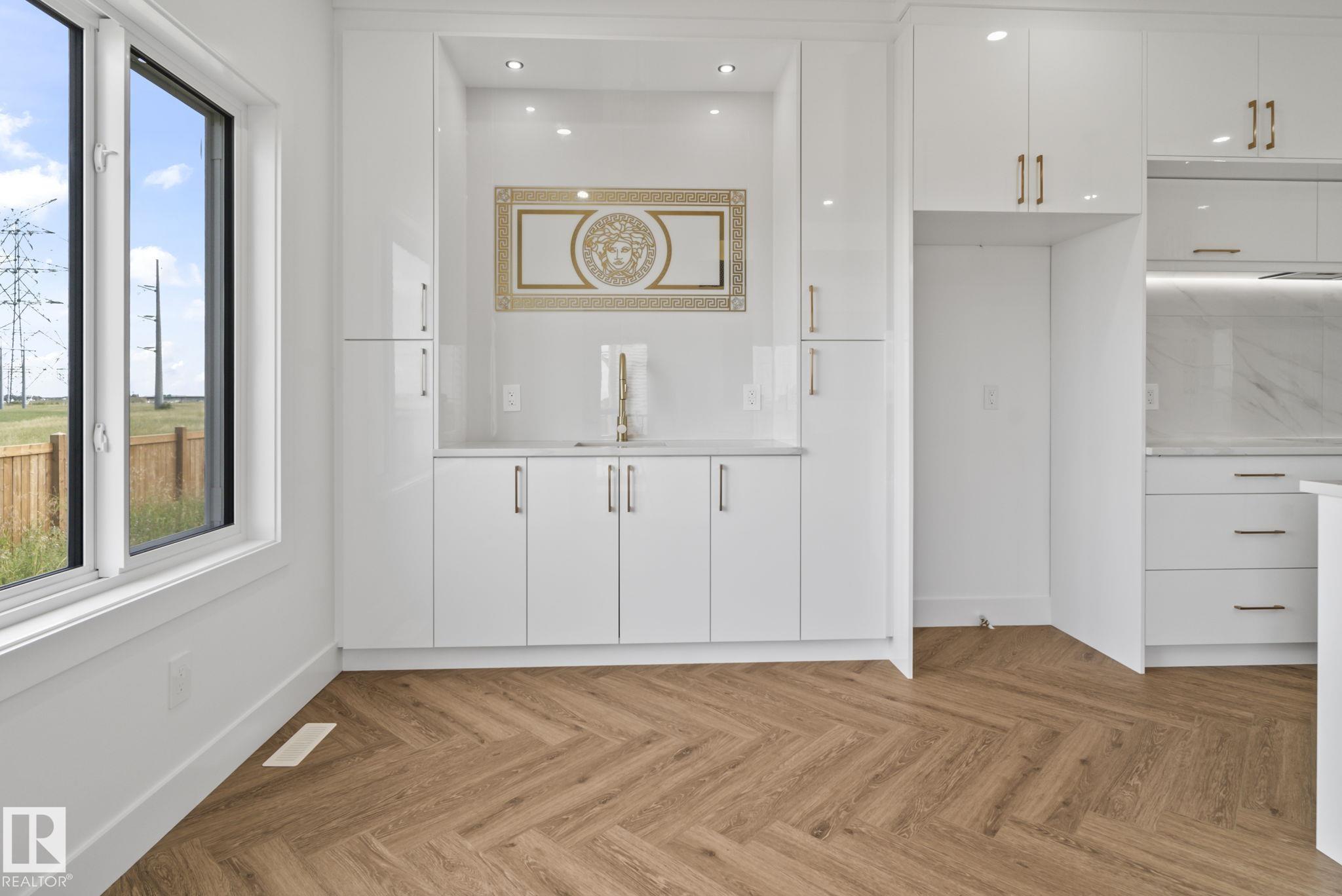 Photo 14 at 2904 1 Avenue SW, Alces, Edmonton