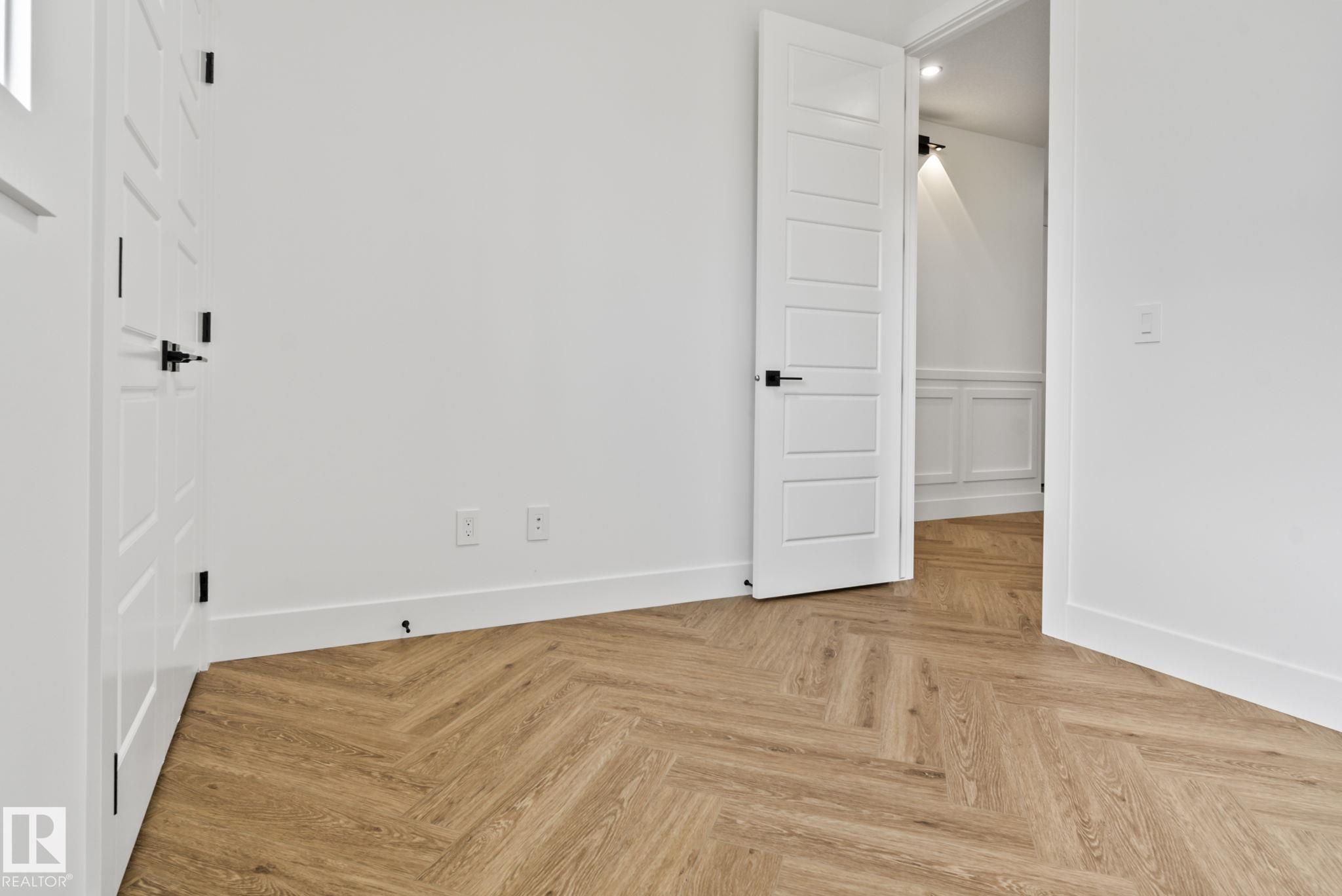 Photo 25 at 2904 1 Avenue SW, Alces, Edmonton