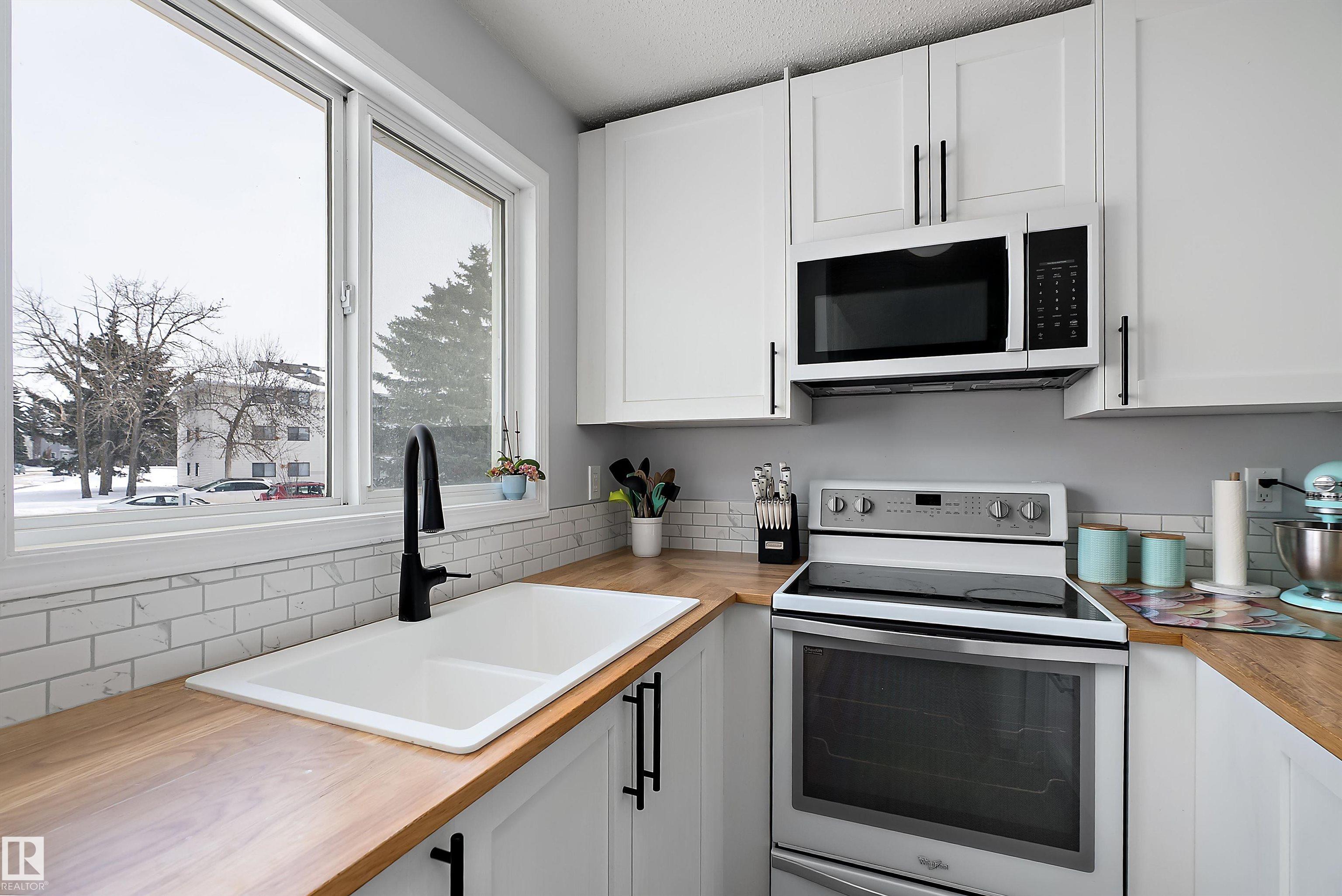 Picture for 14462 56 ST NW