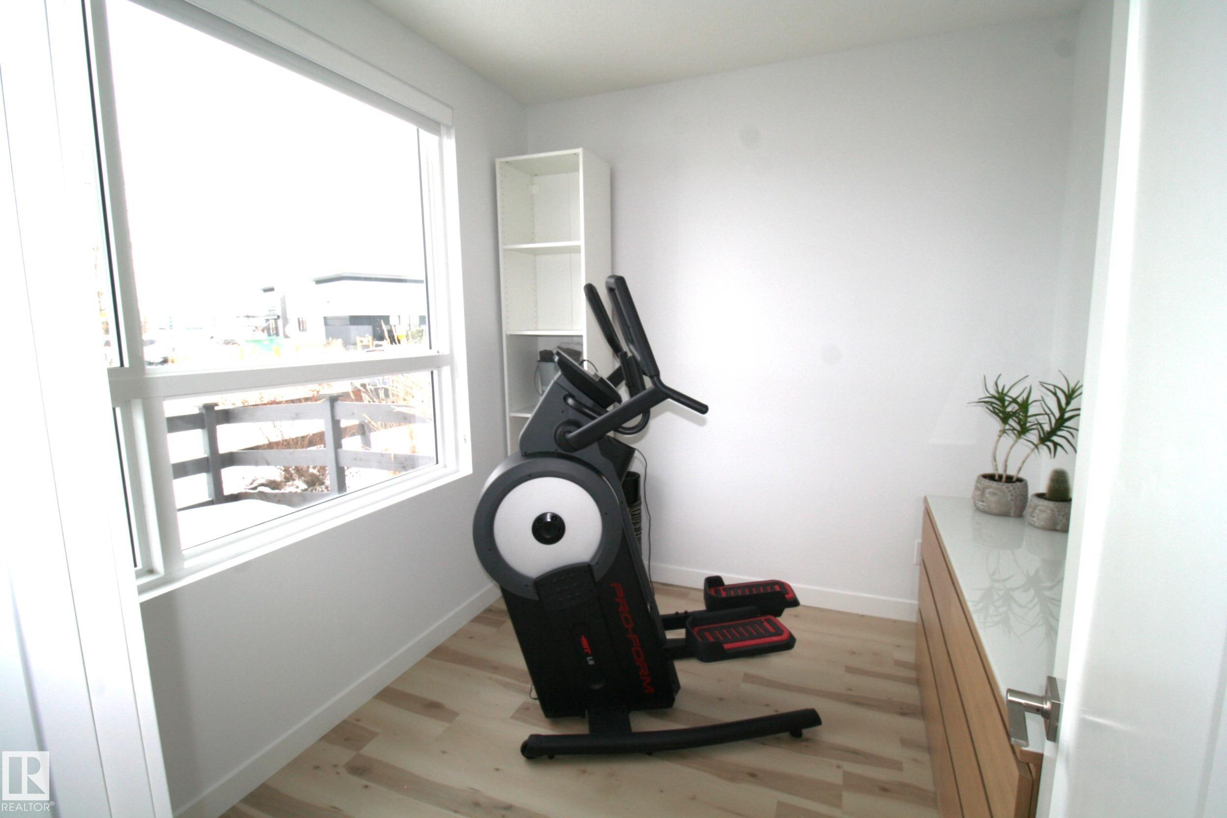 4 - 100 Jensen Lakes Boulevard, Jensen Lakes, St. Albert