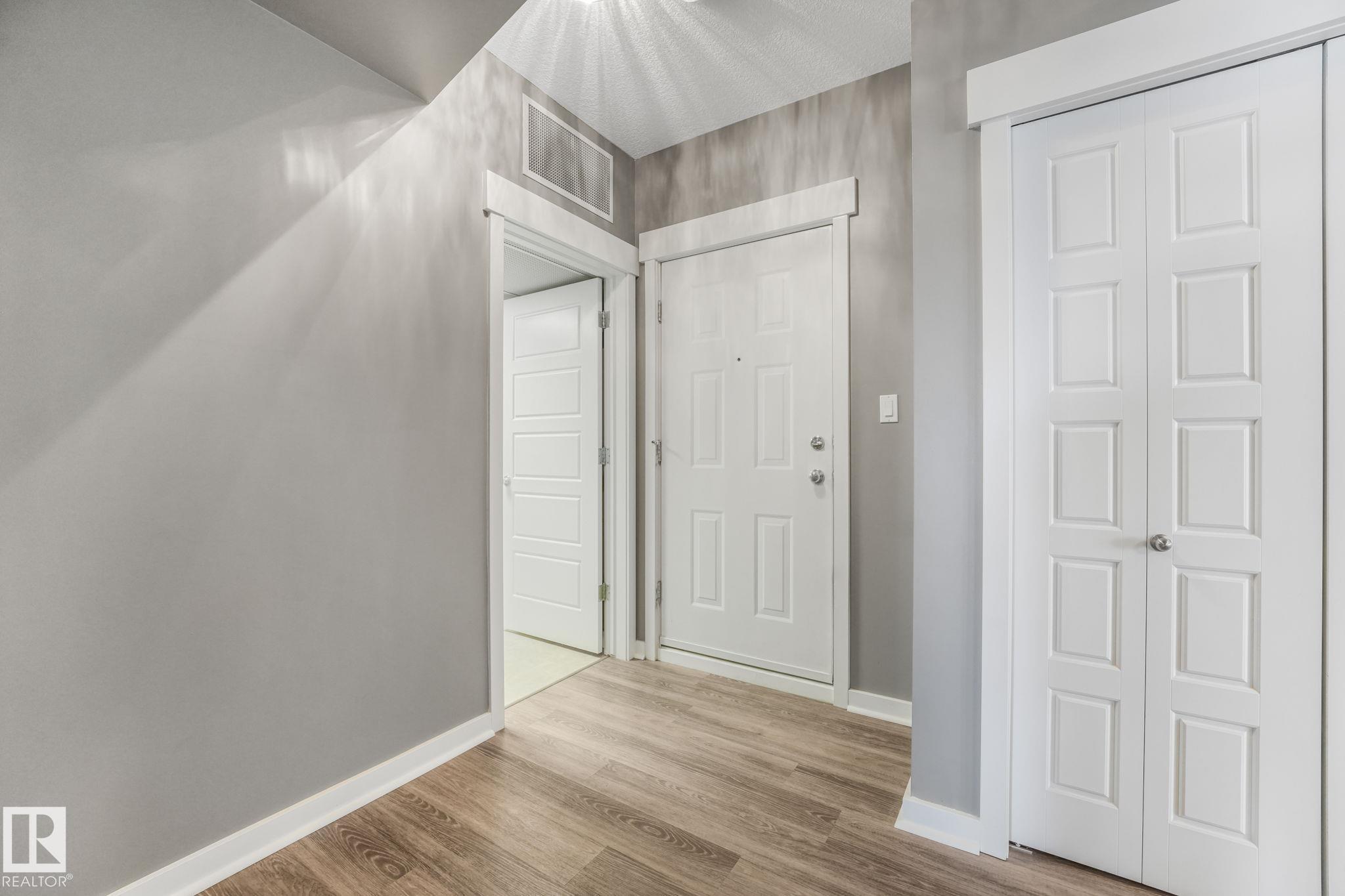 Photo 16 at 412 - 10518 113 Street NW, Queen Mary Park, Edmonton