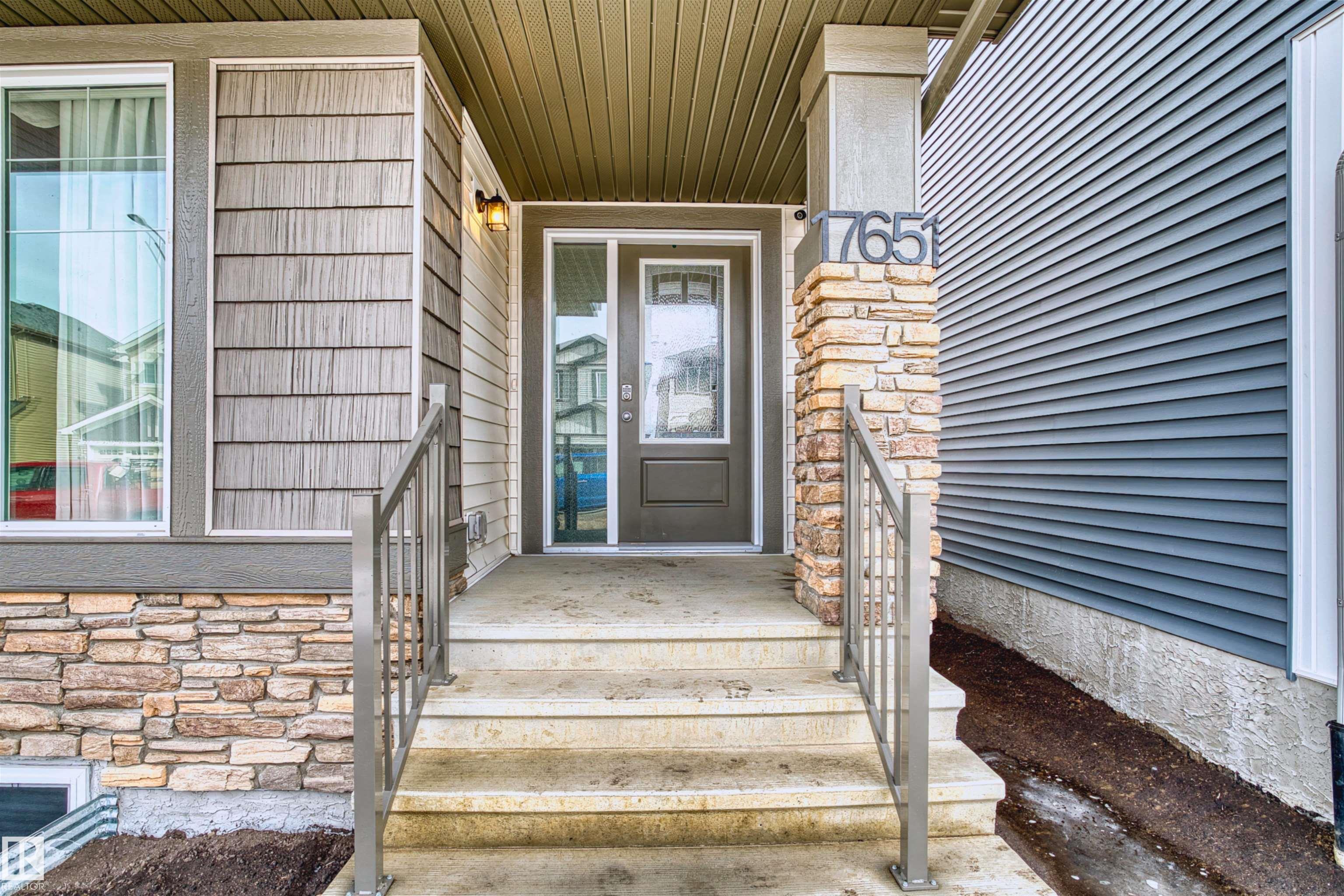 Picture for 17651 49 ST NW