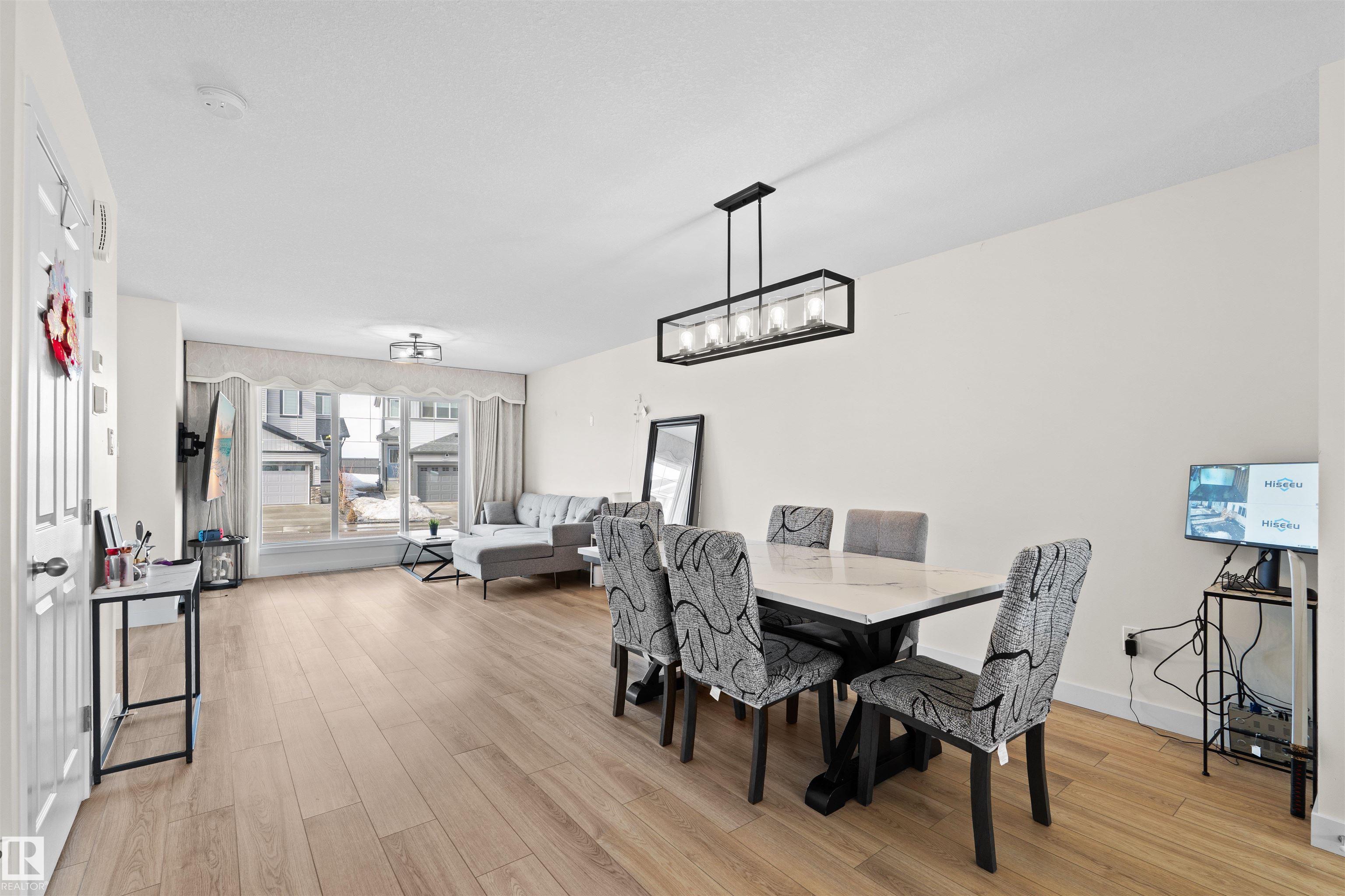 Picture for 17651 49 ST NW