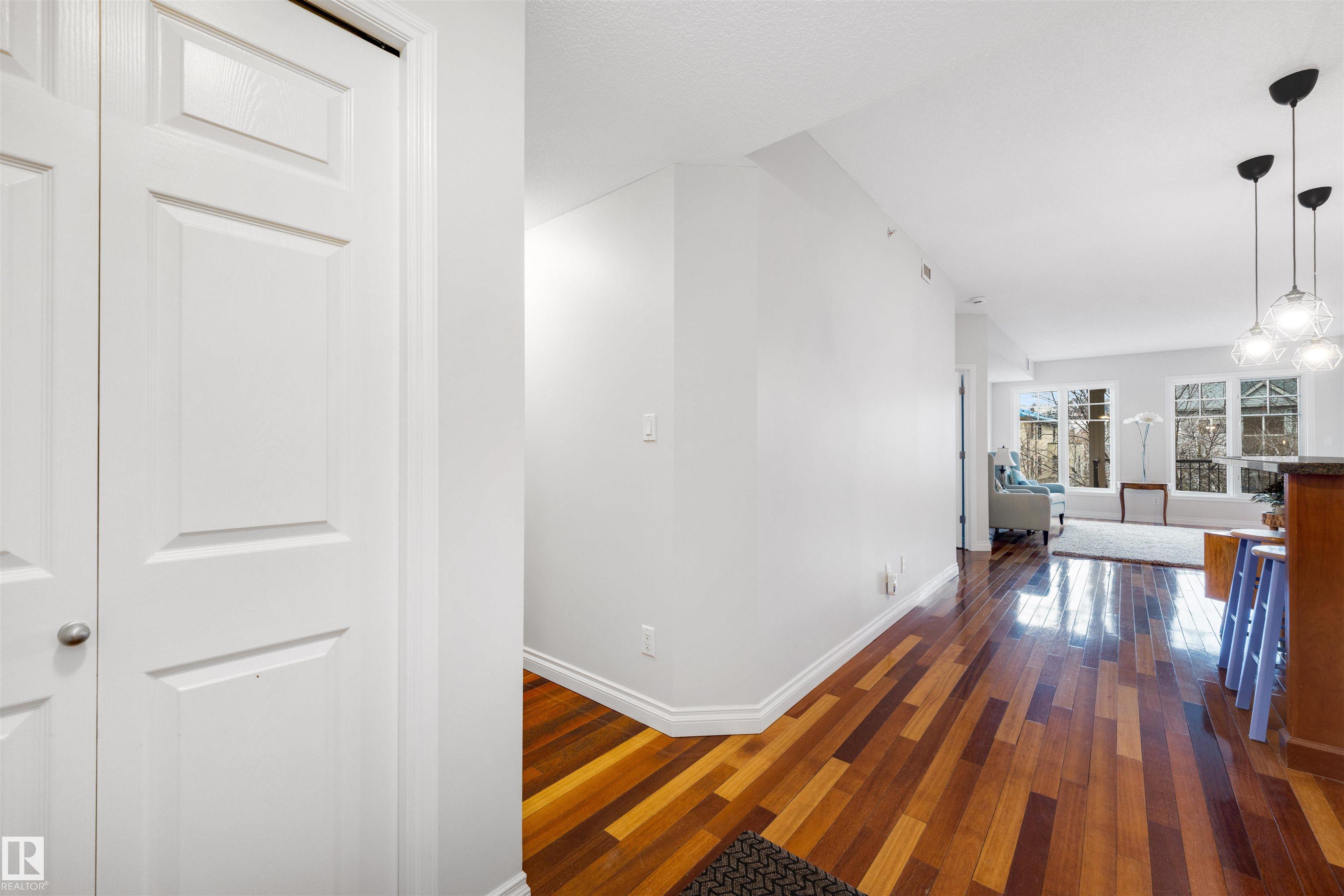 305 - 9803 96a Street NW, Cloverdale, Edmonton