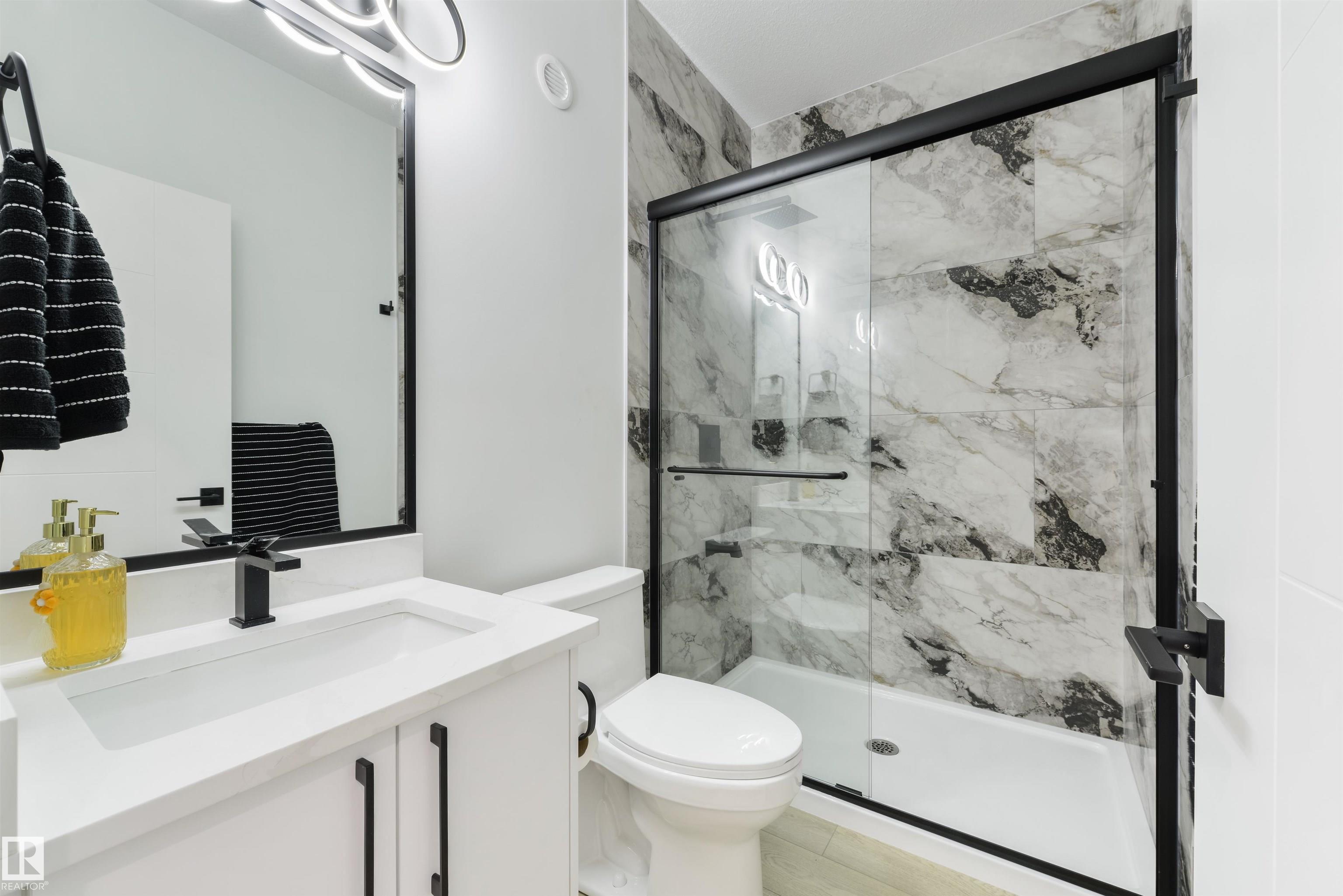 128 Ravenshire Wynd, Hillshire, Sherwood Park