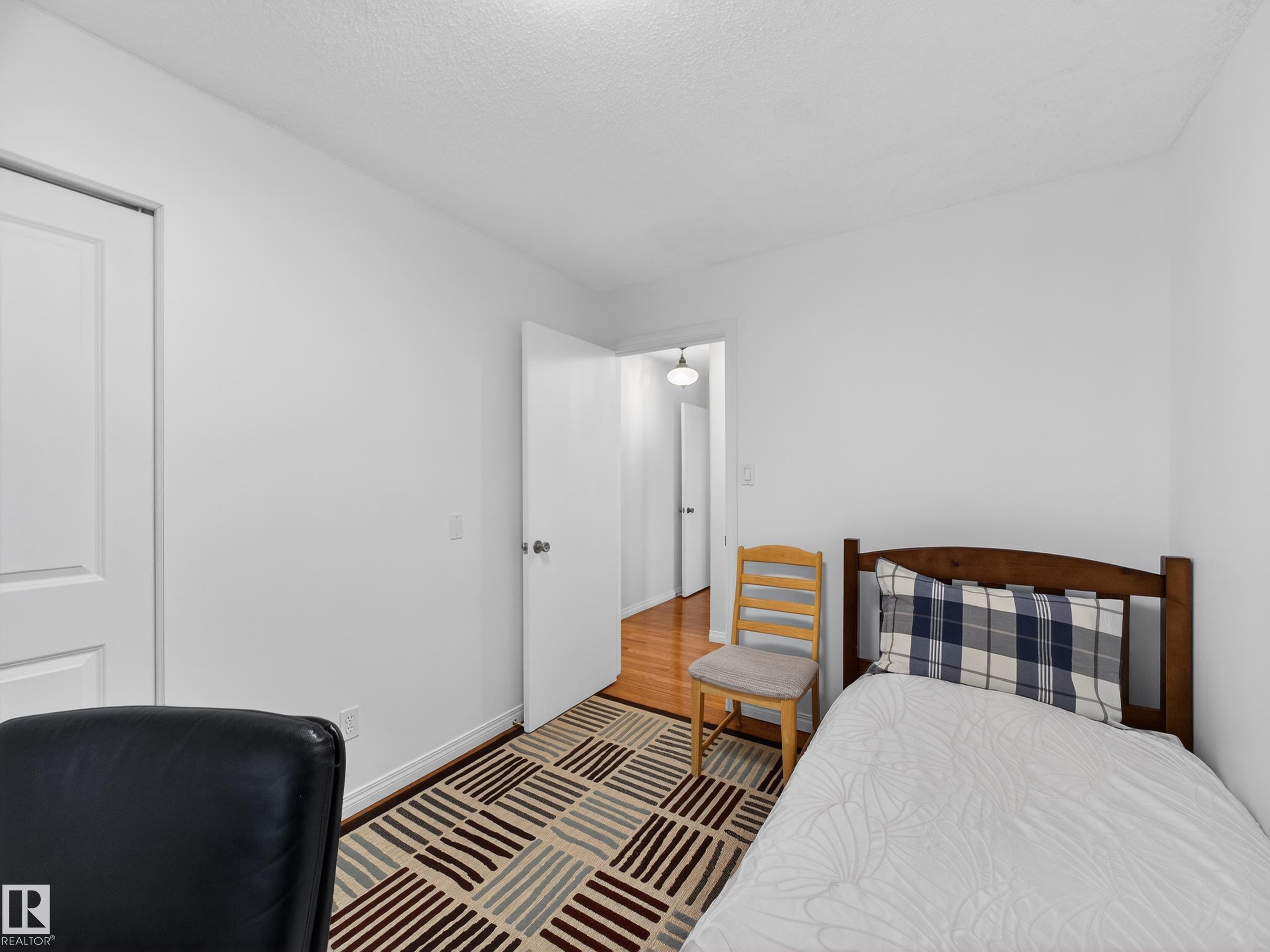 Photo 32 at 8906 83 Avenue NW, Bonnie Doon, Edmonton