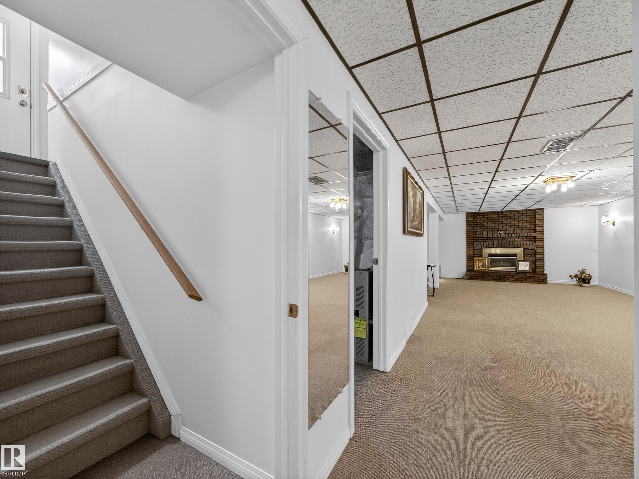 Photo 36 at 8906 83 Avenue NW, Bonnie Doon, Edmonton