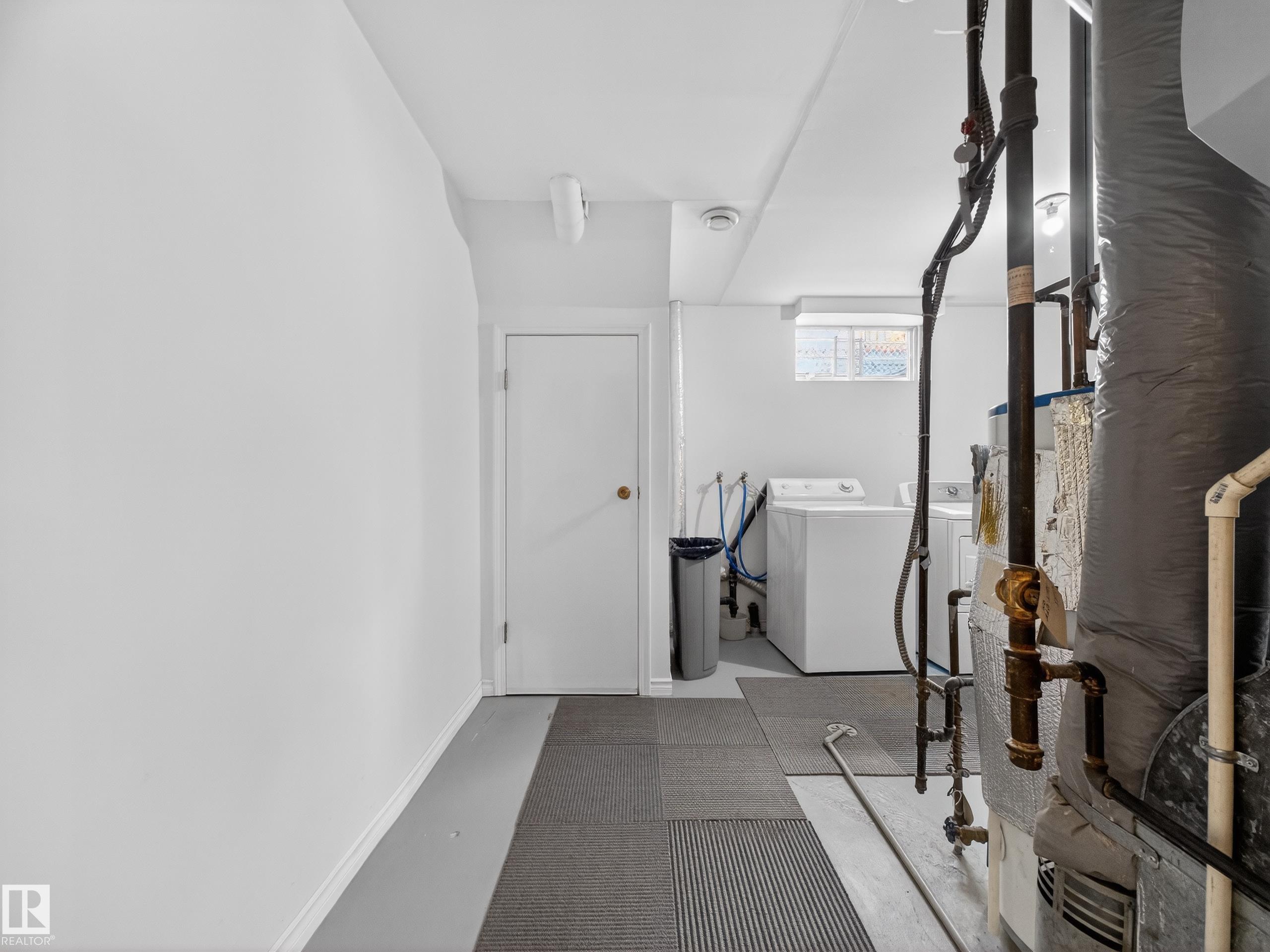 Photo 54 at 8906 83 Avenue NW, Bonnie Doon, Edmonton