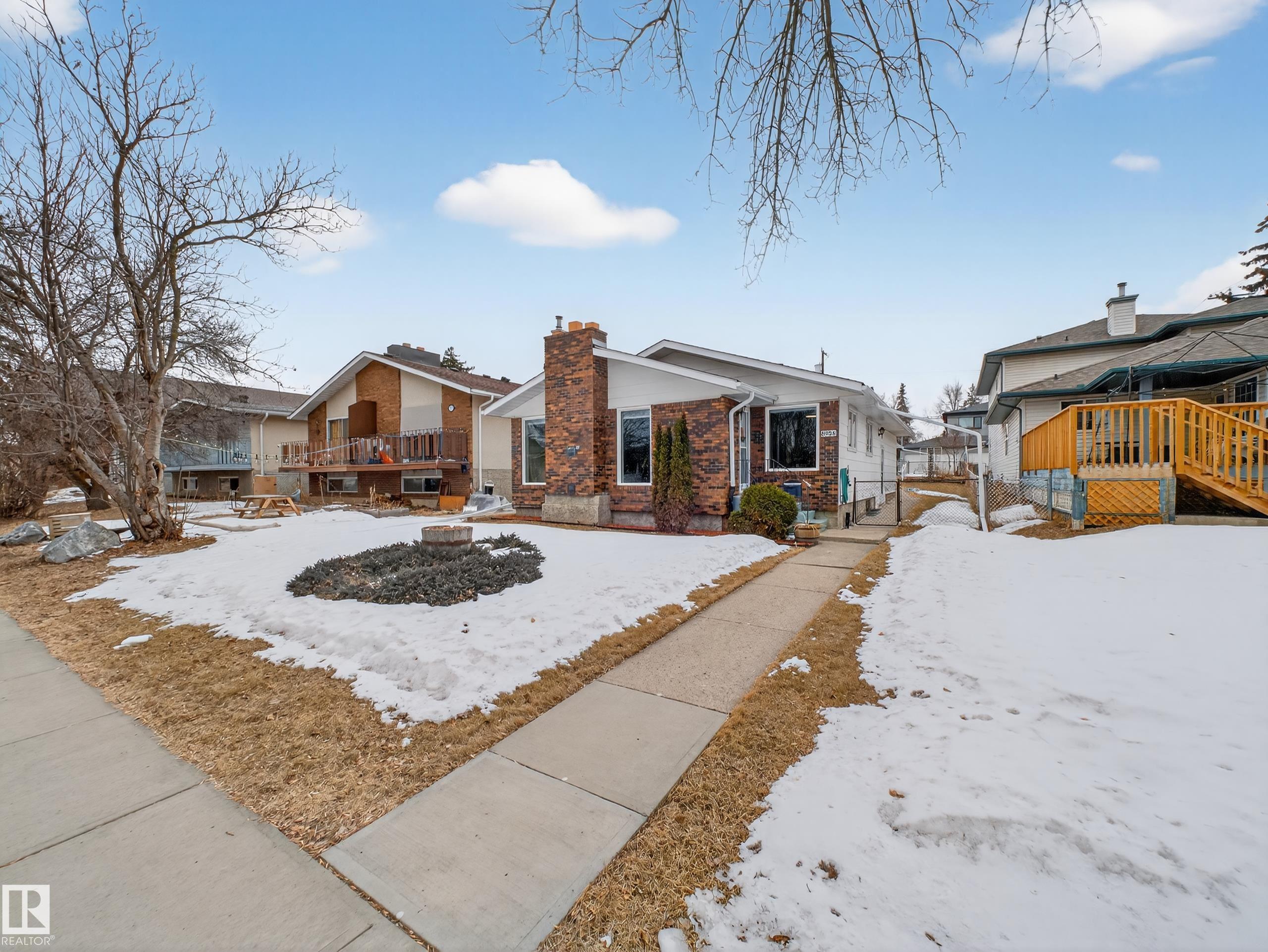 Photo 73 at 8906 83 Avenue NW, Bonnie Doon, Edmonton