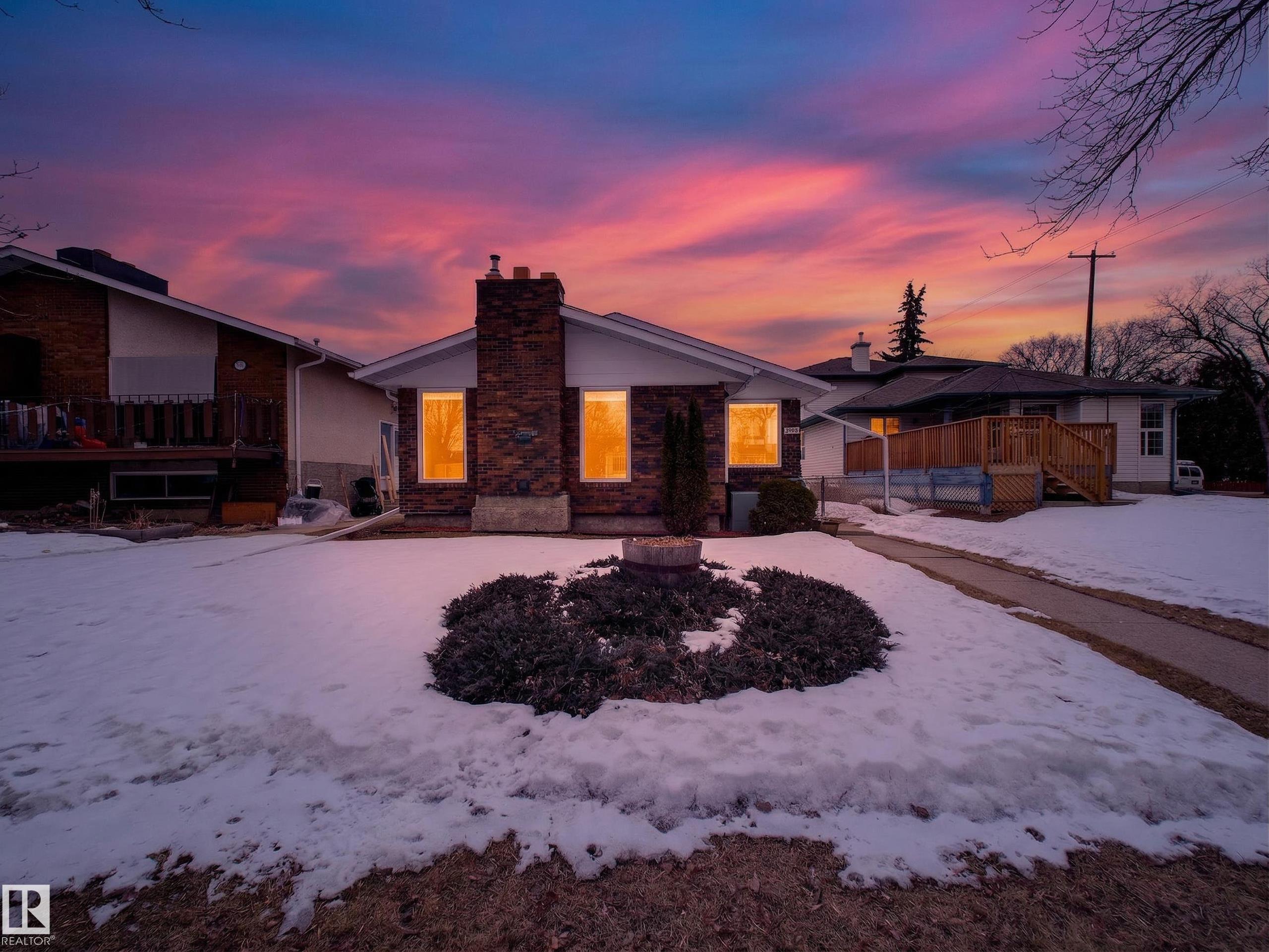 Photo 74 at 8906 83 Avenue NW, Bonnie Doon, Edmonton