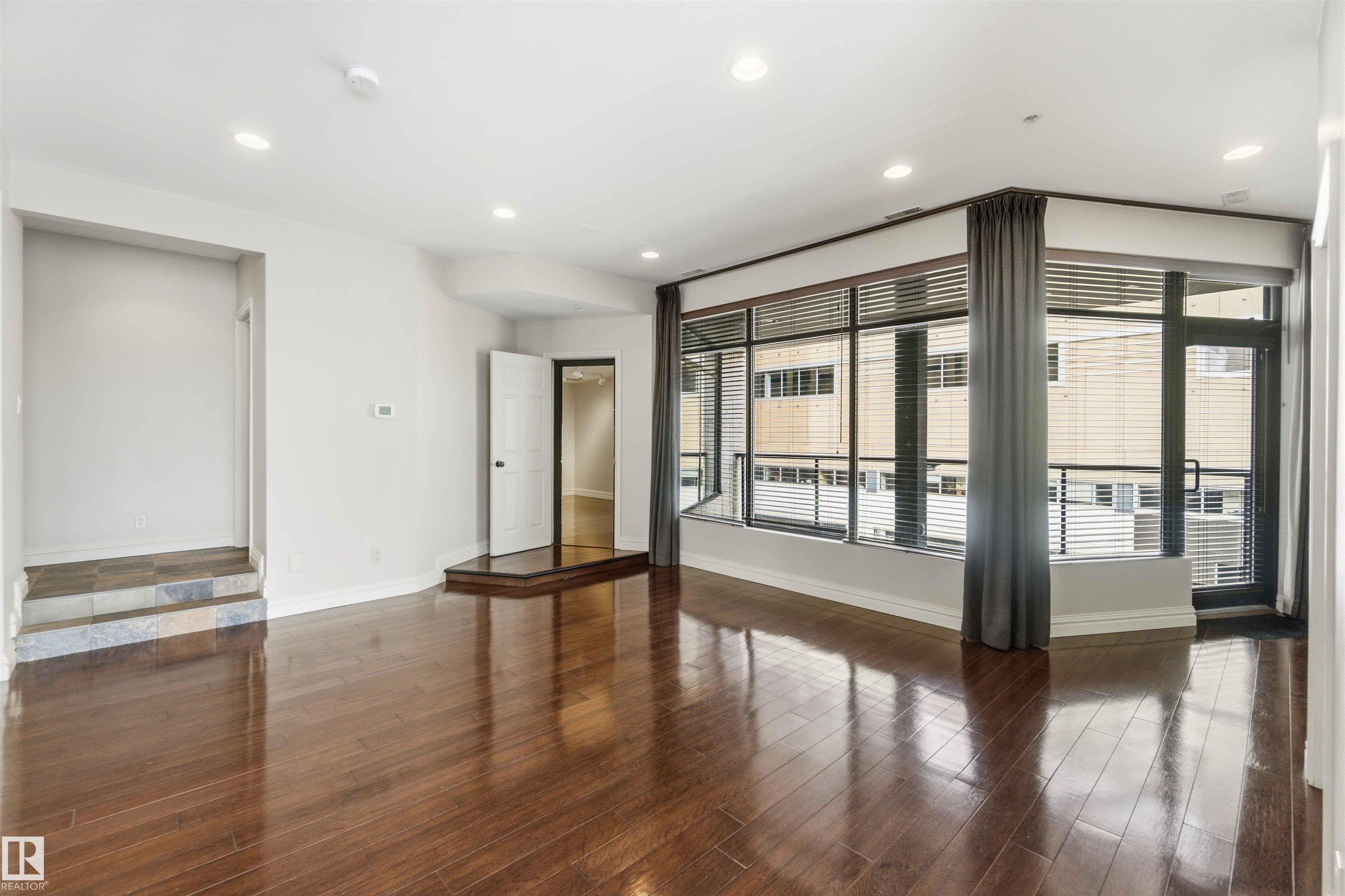 Photo 18 at 401 - 10009 102 Avenue NW, Downtown, Edmonton