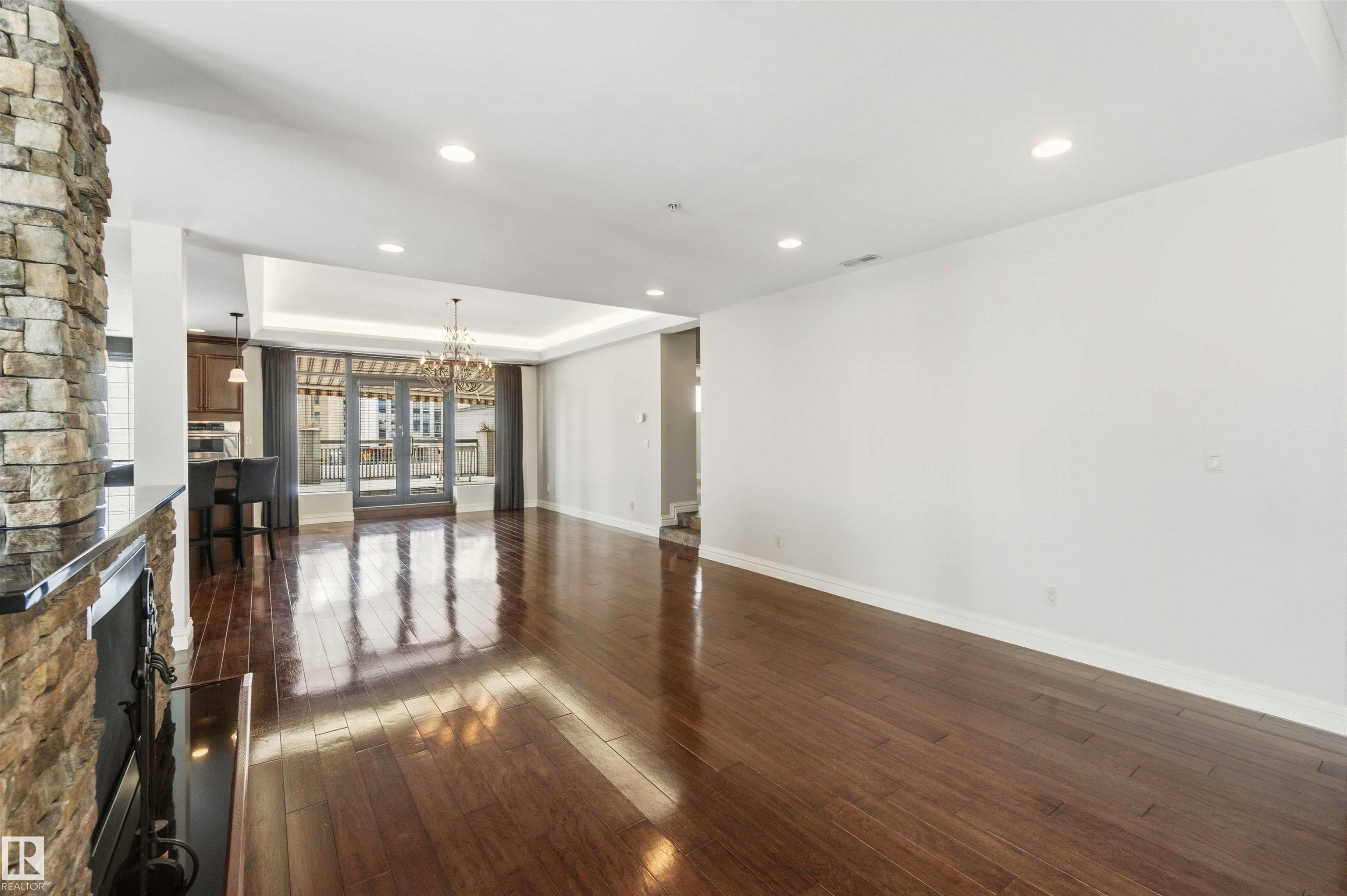 Photo 19 at 401 - 10009 102 Avenue NW, Downtown, Edmonton