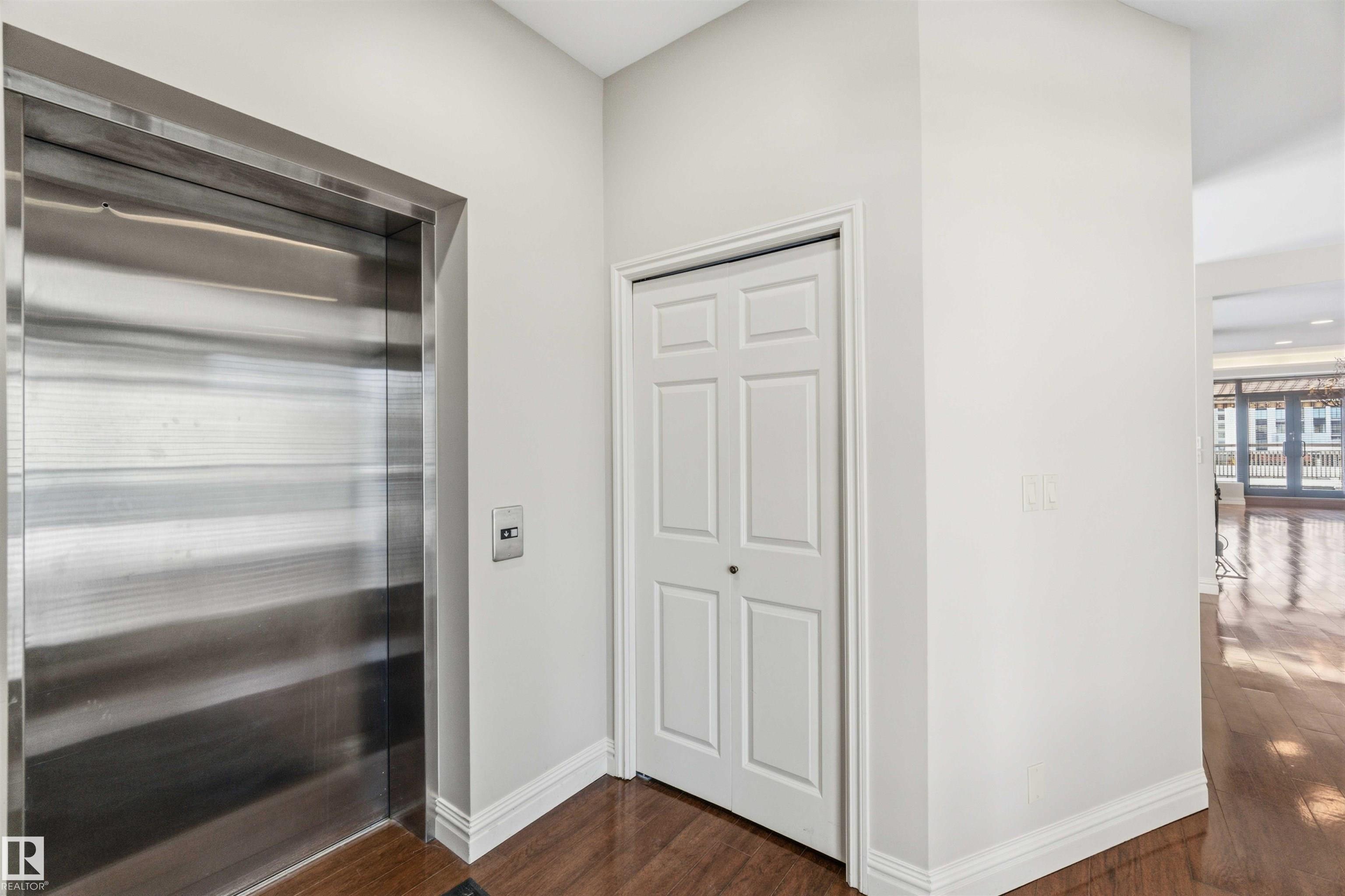 #401 10009 102 AV NW 4