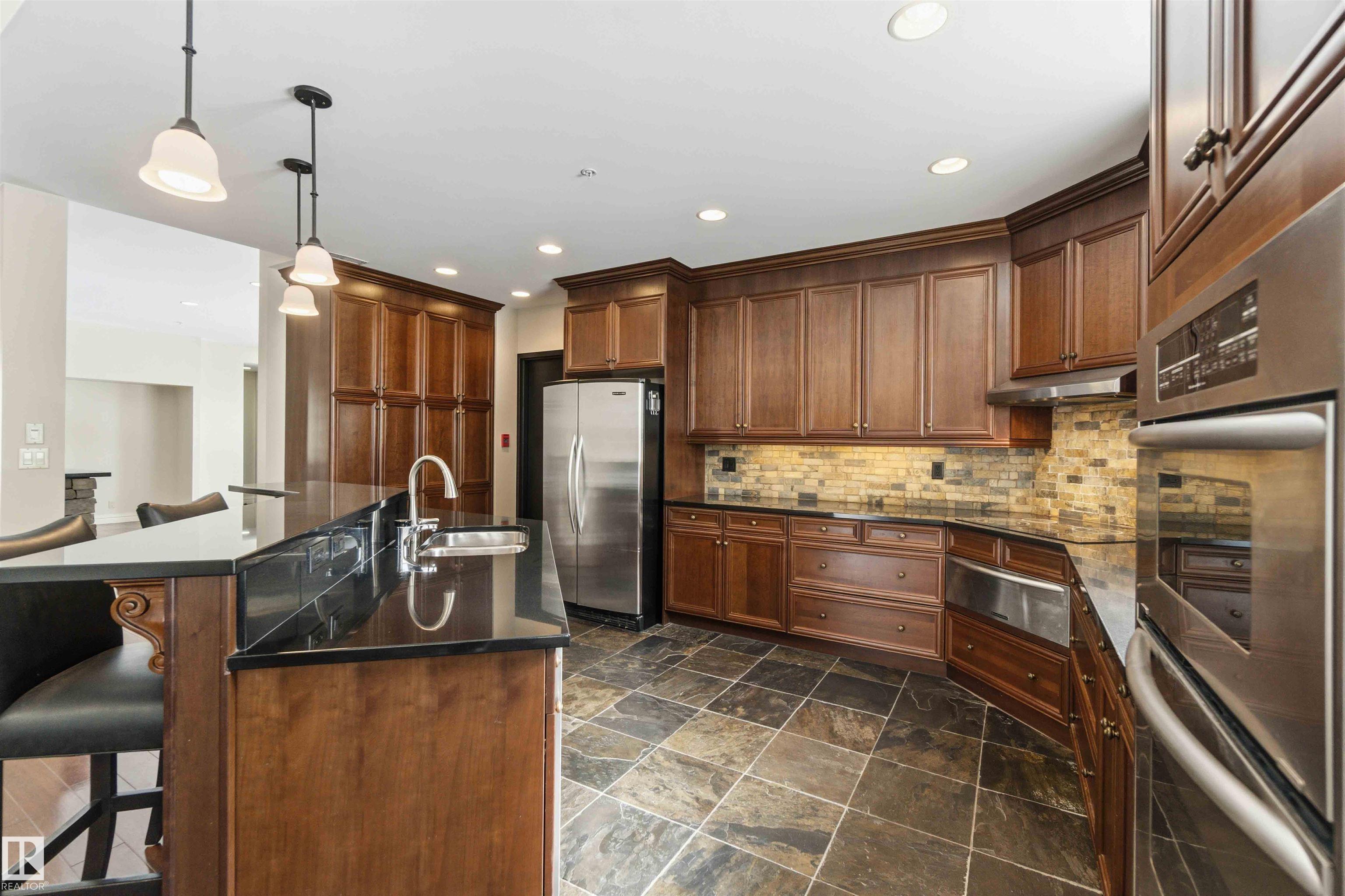 Photo 32 at 401 - 10009 102 Avenue NW, Downtown, Edmonton