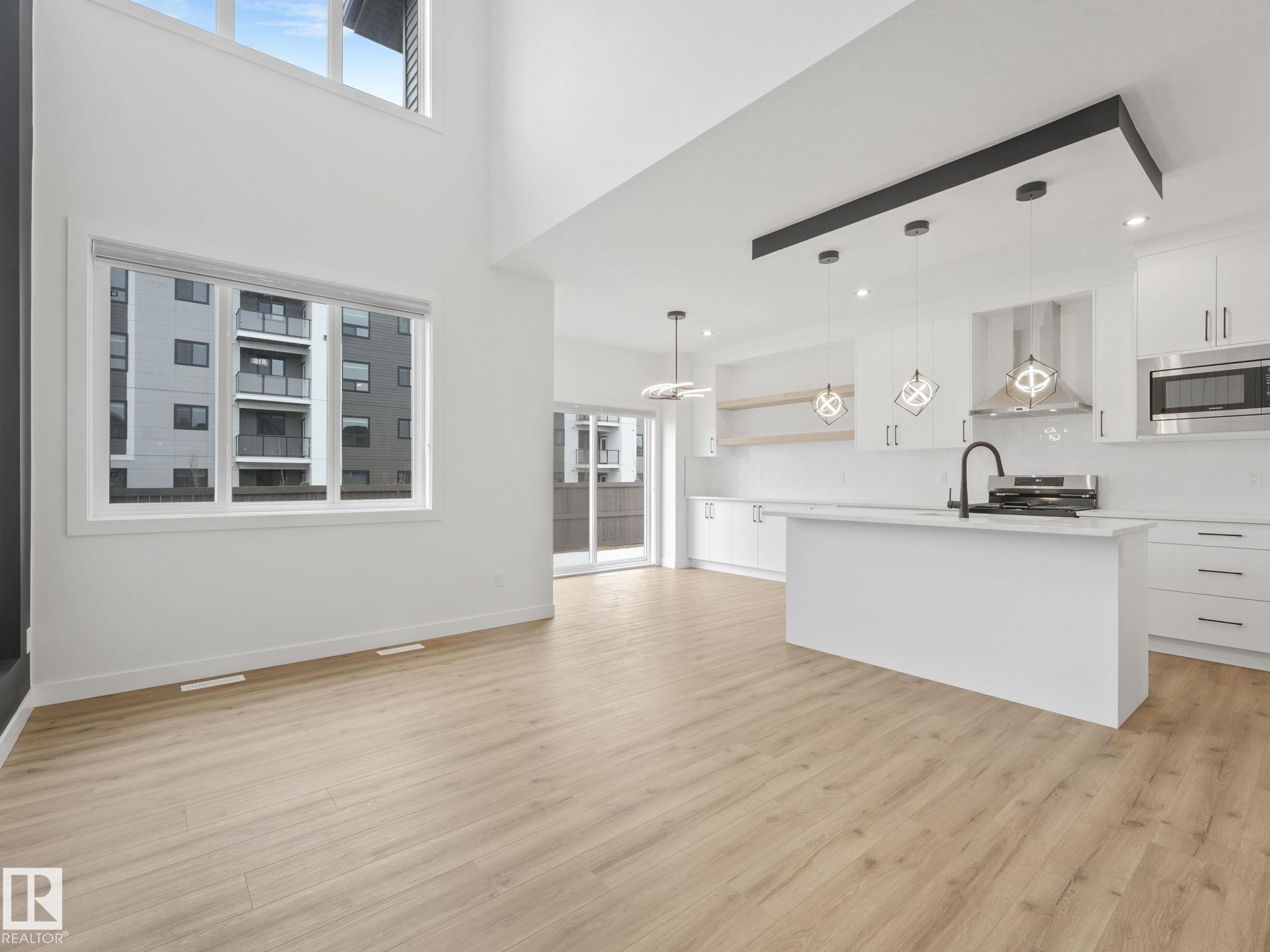 Photo 12 at 2423 205 Street NW, The Uplands, Edmonton