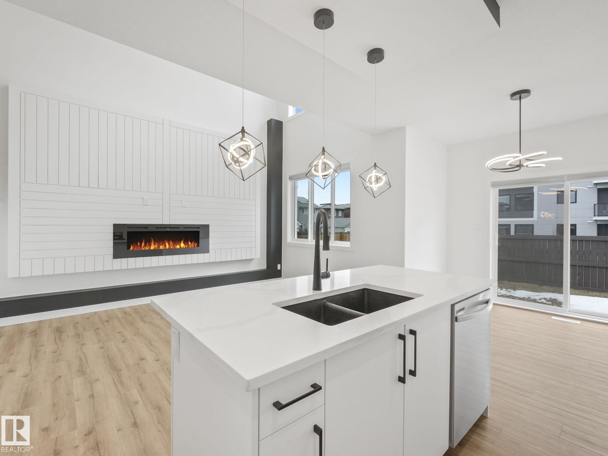 Photo 17 at 2423 205 Street NW, The Uplands, Edmonton